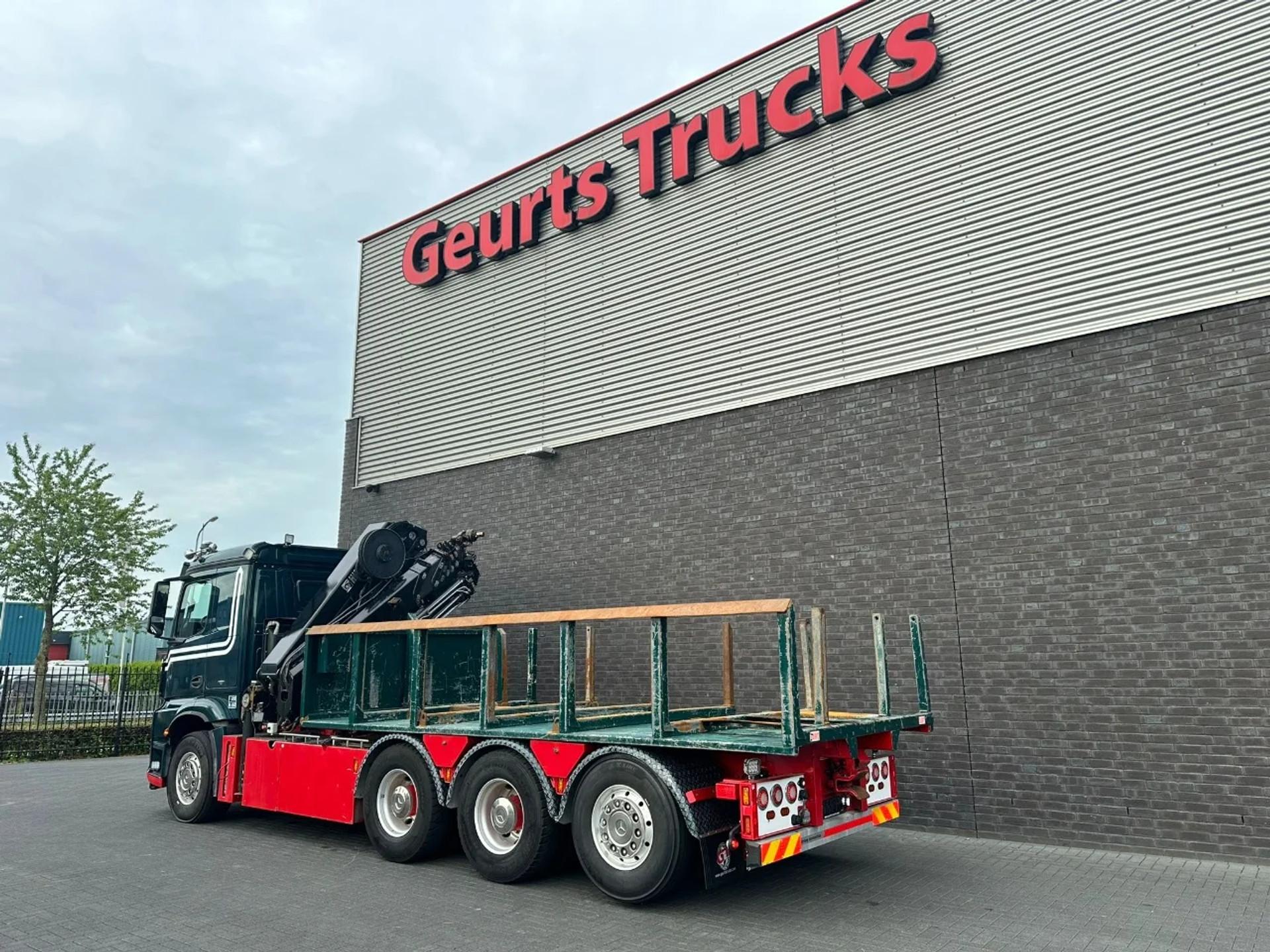 Foto 9 van Mercedes-Benz Arocs 3251 8X4 TRIDEM + HIAB 288 E-6 HIPRO KRAAN/KRAN/CRANE/GRUA
