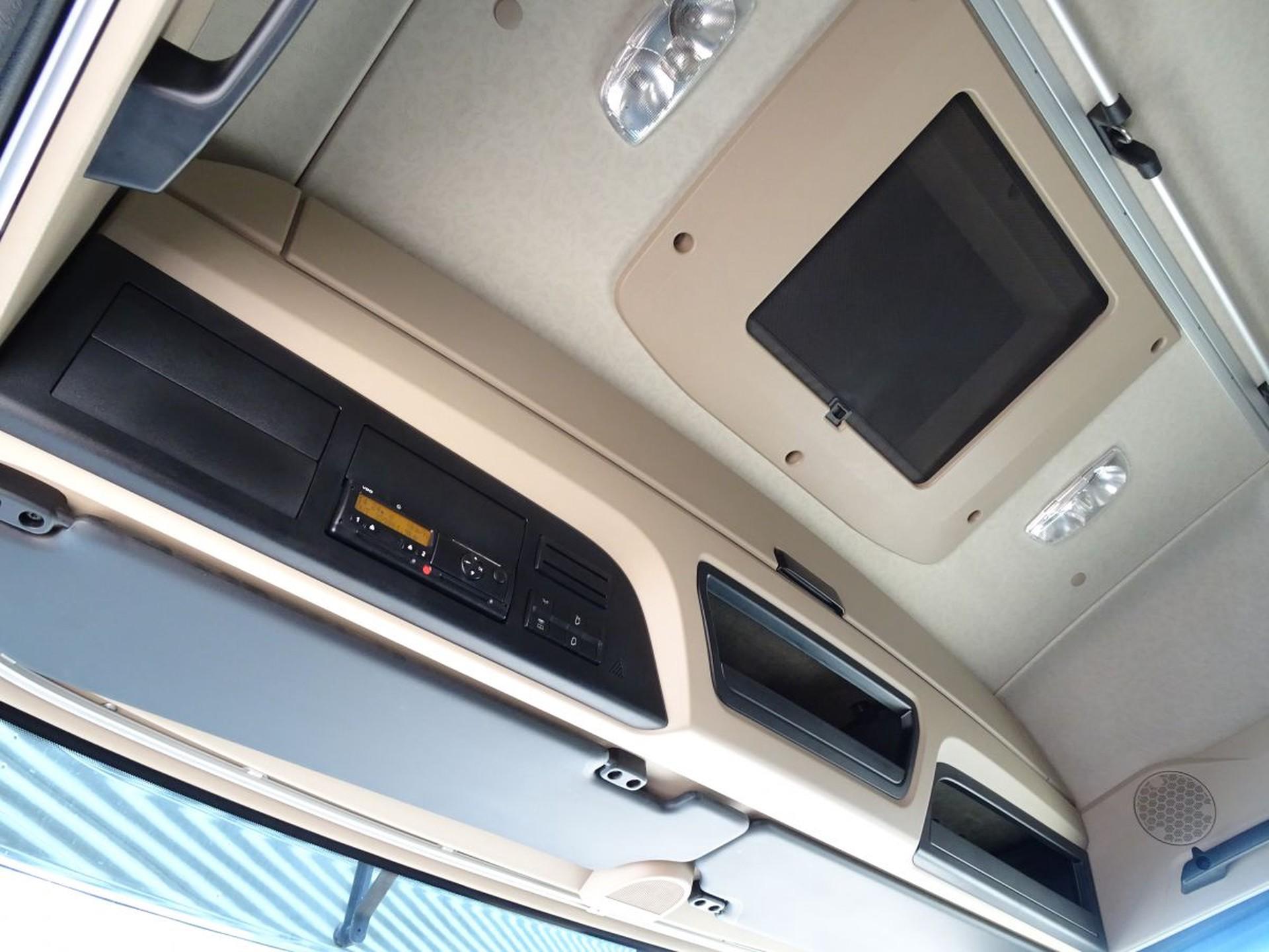 Foto 13 van Mercedes-Benz ACTROS 1830 / BOATTRANSPORT / EURO 6 / 339DKM
