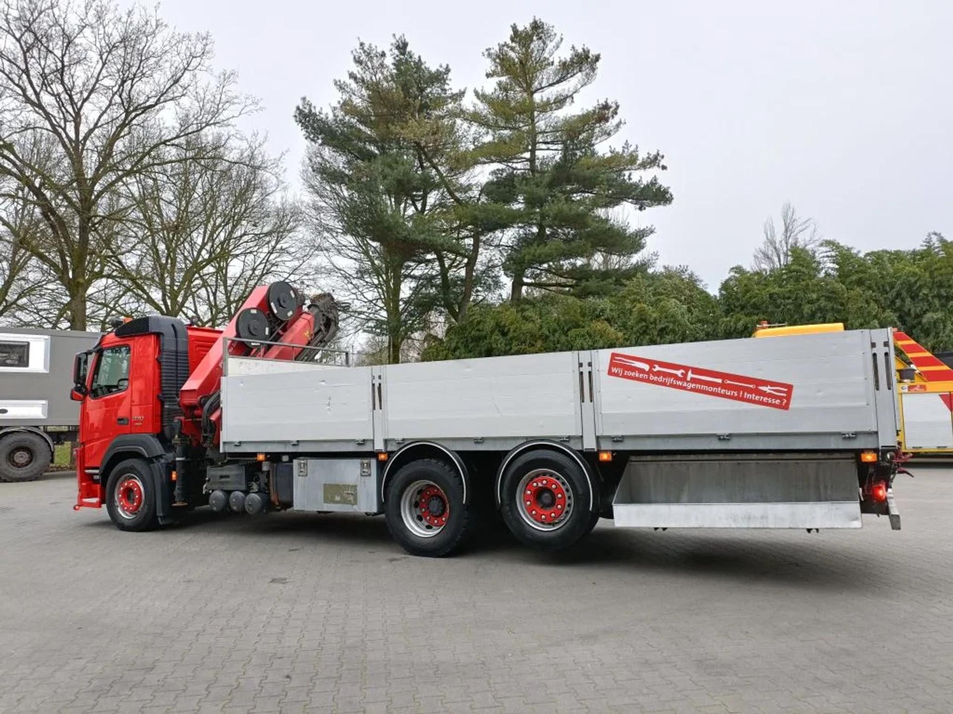 Foto 6 van Volvo FM 370 2018 - 6X2 - 230000KM - HMF26TM CRANE 5X ROTOR - FULL AIR - SUPER CONDITION - AHK