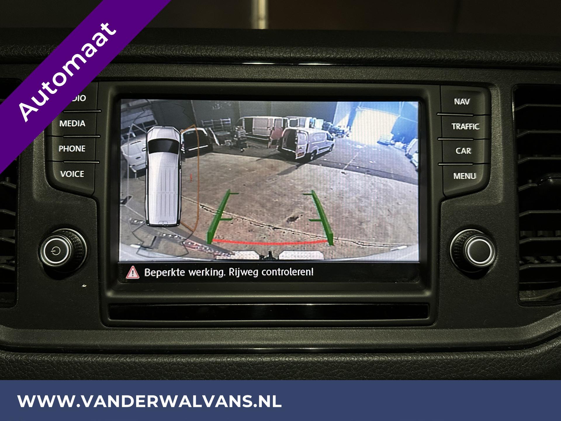 Foto 10 van Volkswagen Crafter 50 2.0TDI 177pk DSG Automaat Dubbel Lucht 3500kg Trekhaak L3H3 (oude L2H2) Euro6