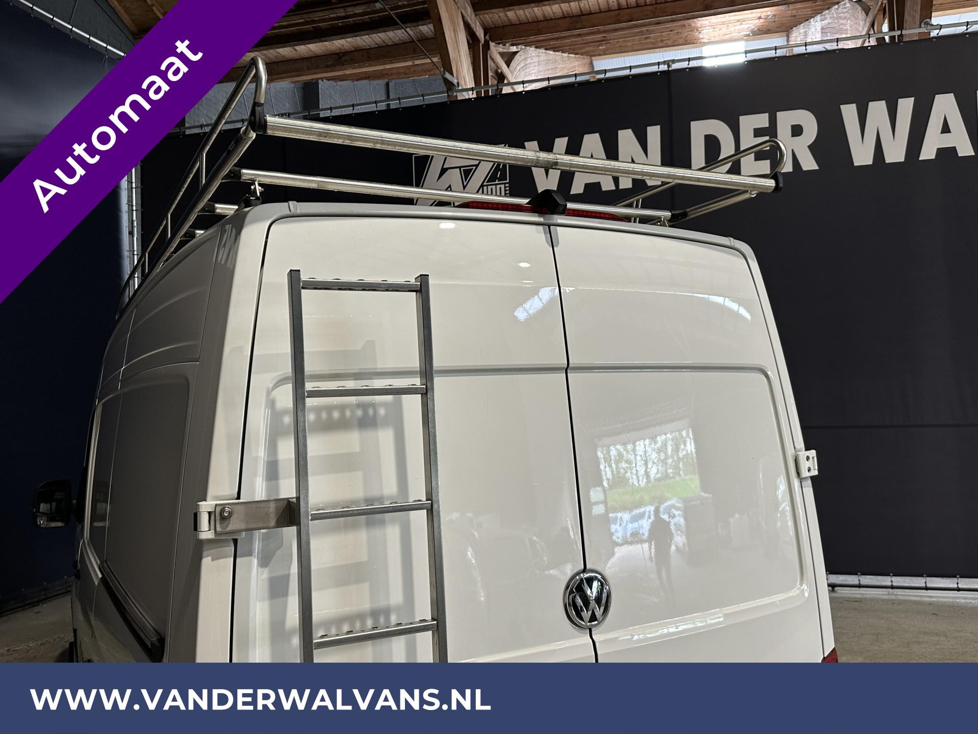 Foto 11 van Volkswagen Crafter 50 2.0TDI 177pk DSG Automaat Dubbel Lucht 3500kg Trekhaak L3H3 (oude L2H2) Euro6
