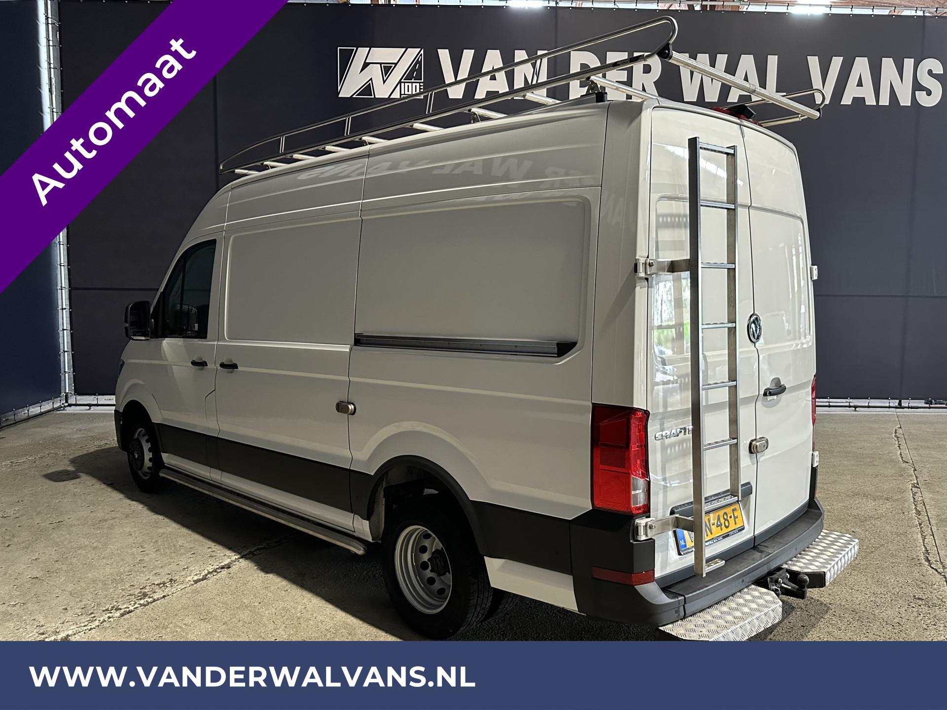 Foto 2 van Volkswagen Crafter 50 2.0TDI 177pk DSG Automaat Dubbel Lucht 3500kg Trekhaak L3H3 (oude L2H2) Euro6