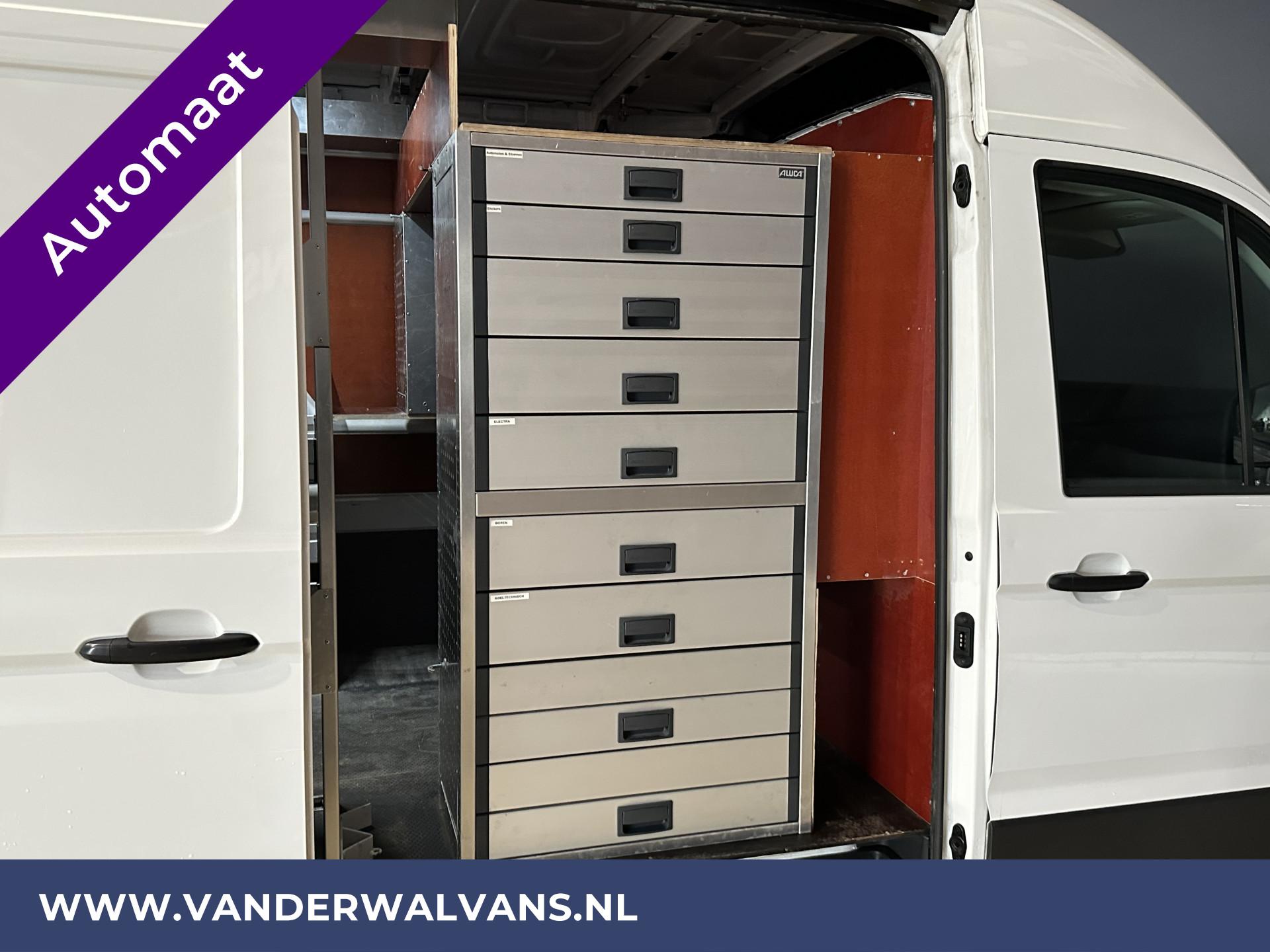 Foto 8 van Volkswagen Crafter 50 2.0TDI 177pk DSG Automaat Dubbel Lucht 3500kg Trekhaak L3H3 (oude L2H2) Euro6