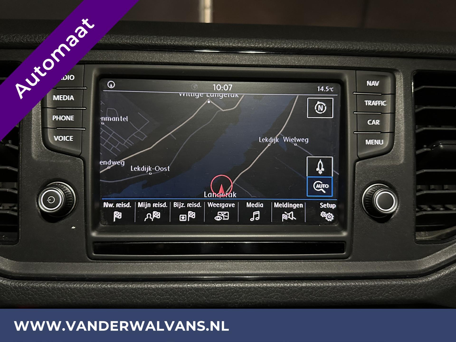 Foto 9 van Volkswagen Crafter 50 2.0TDI 177pk DSG Automaat Dubbel Lucht 3500kg Trekhaak L3H3 (oude L2H2) Euro6