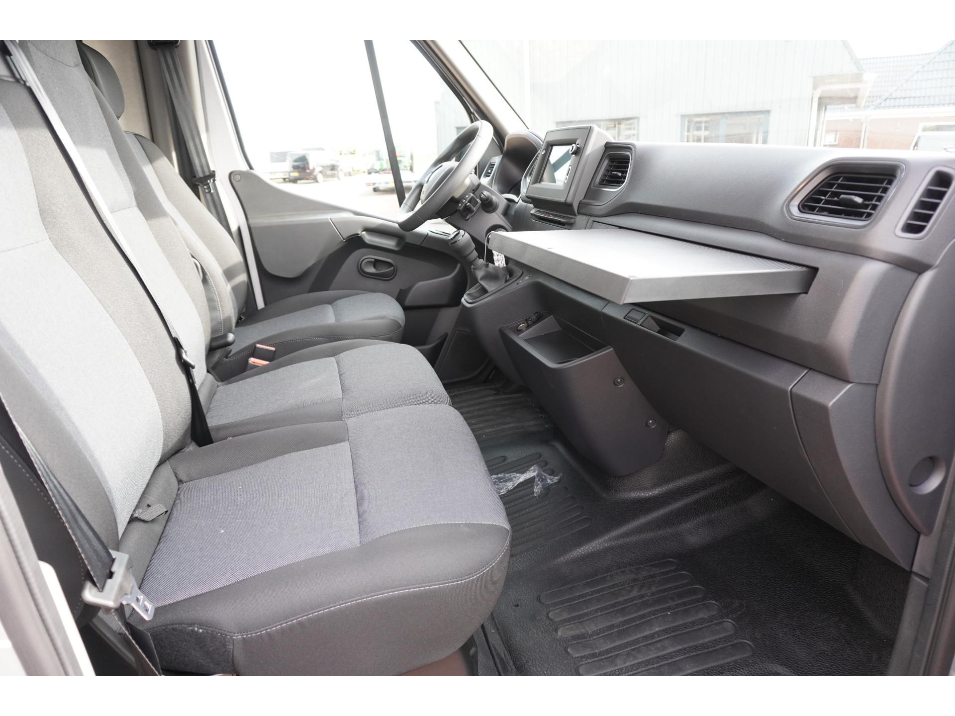 Foto 17 van Renault Master T35 2.3 dCi 165pk L4 DL Energy