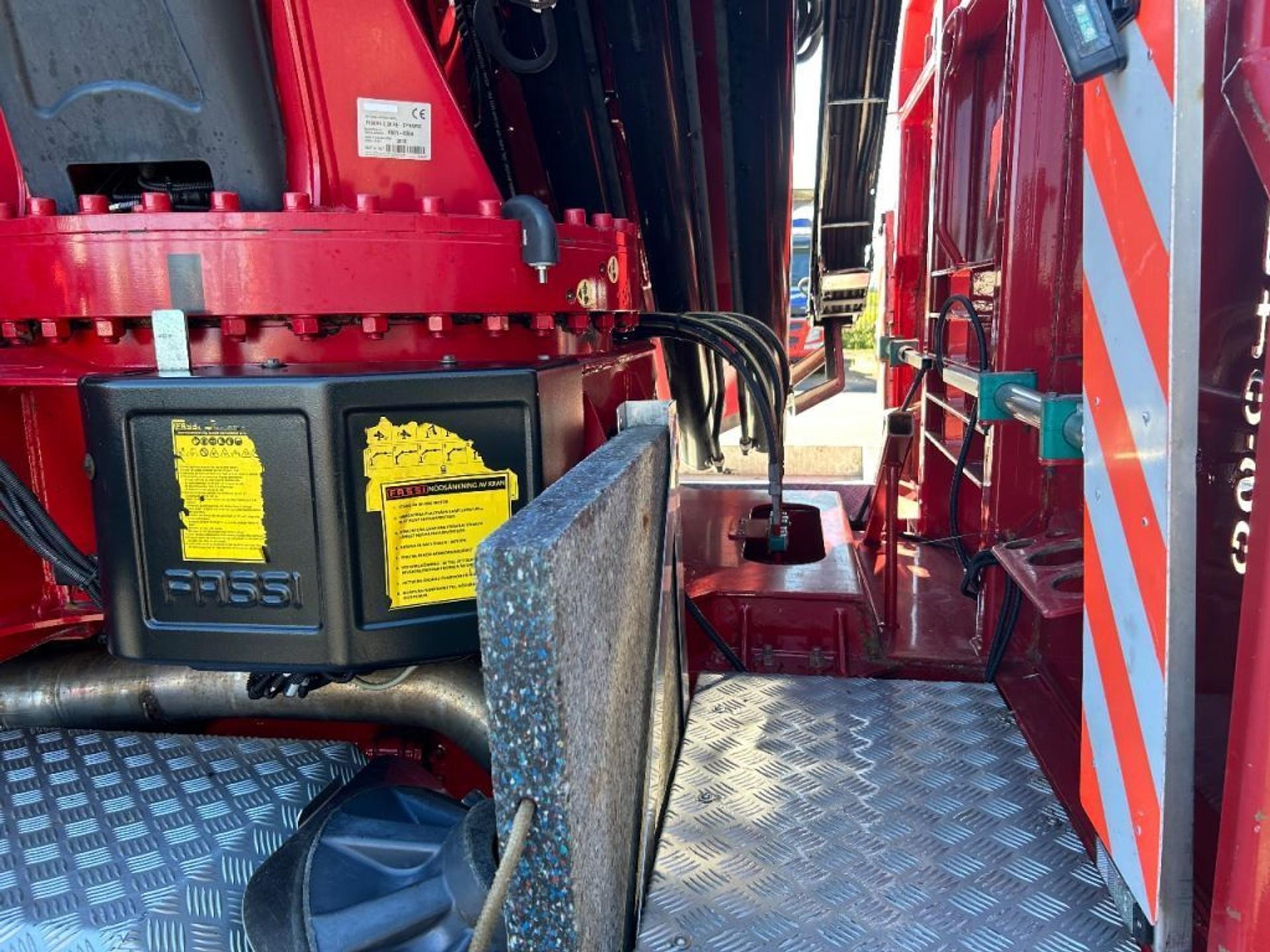 Foto 13 van Mercedes-Benz AROCS 3242 8x4 Euro 6 FASSI F 660 RA.2.26 HE-Dynamic + JIB & Whinch