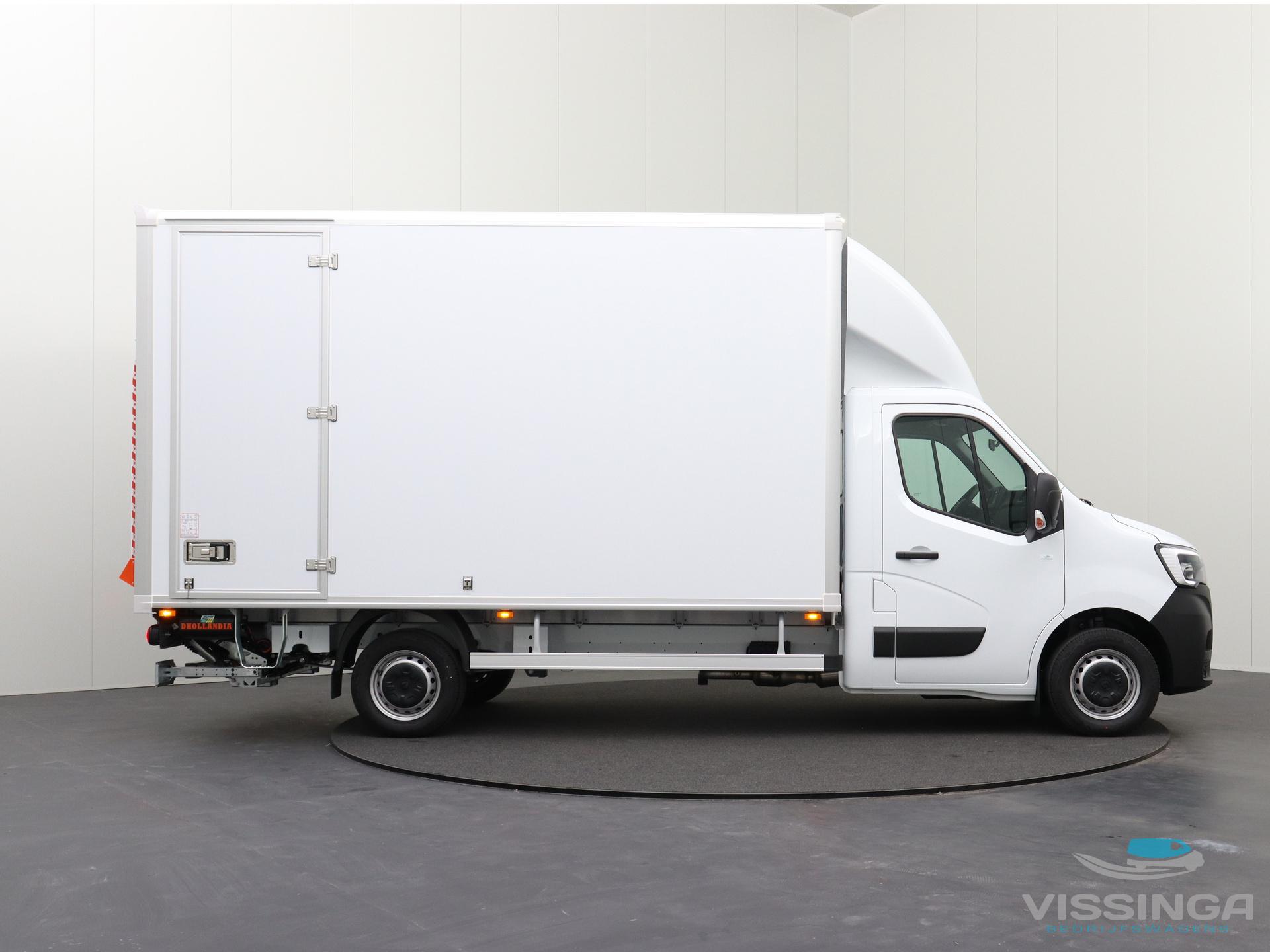 Foto 3 van Renault Master FWD 145 pk Bakwagen 420x211x232 (20.5m3)