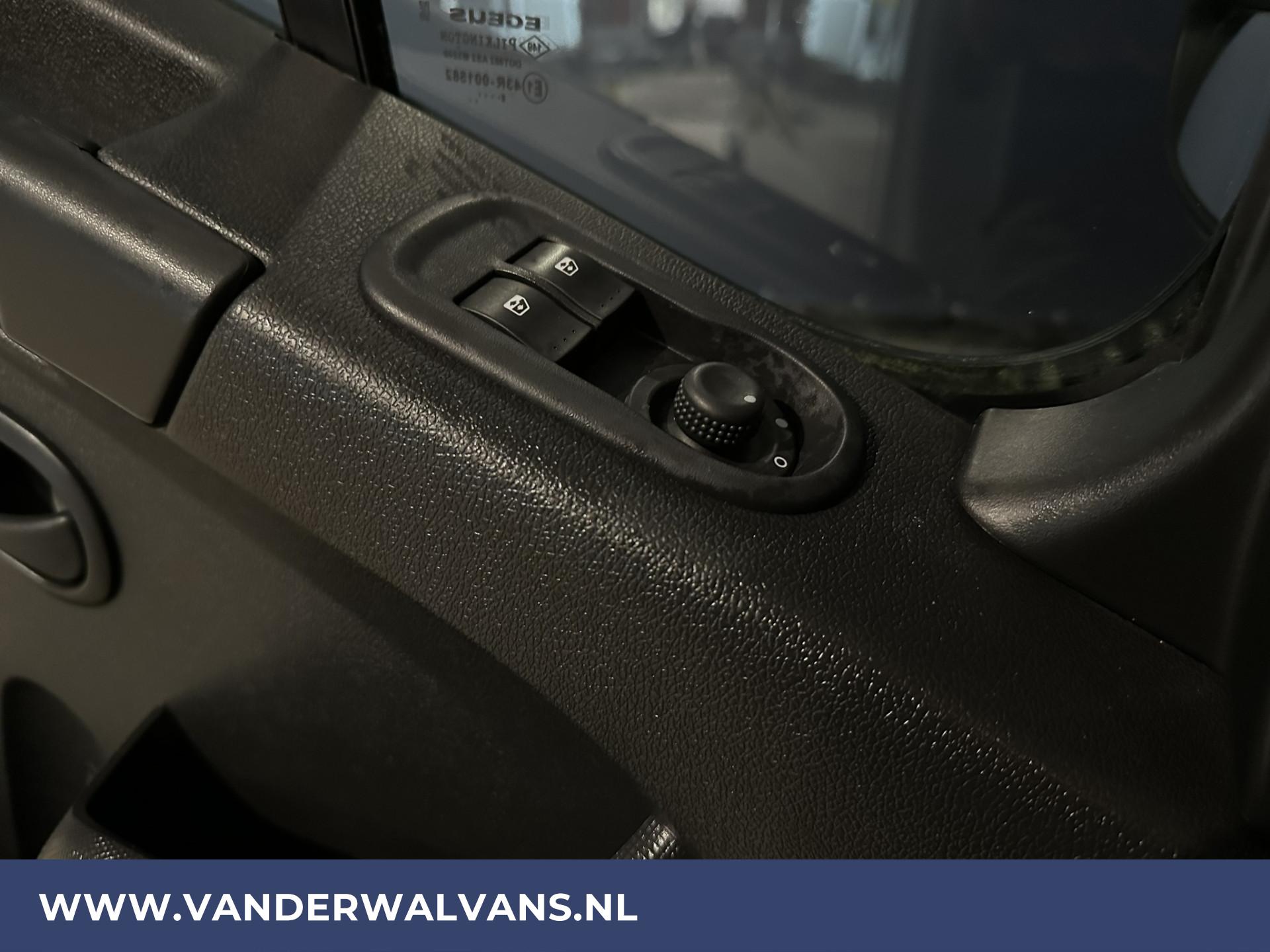 Foto 15 van Opel Movano 2.3 CDTI 146pk L2H2 Euro6 Airco | Parkeersensoren
