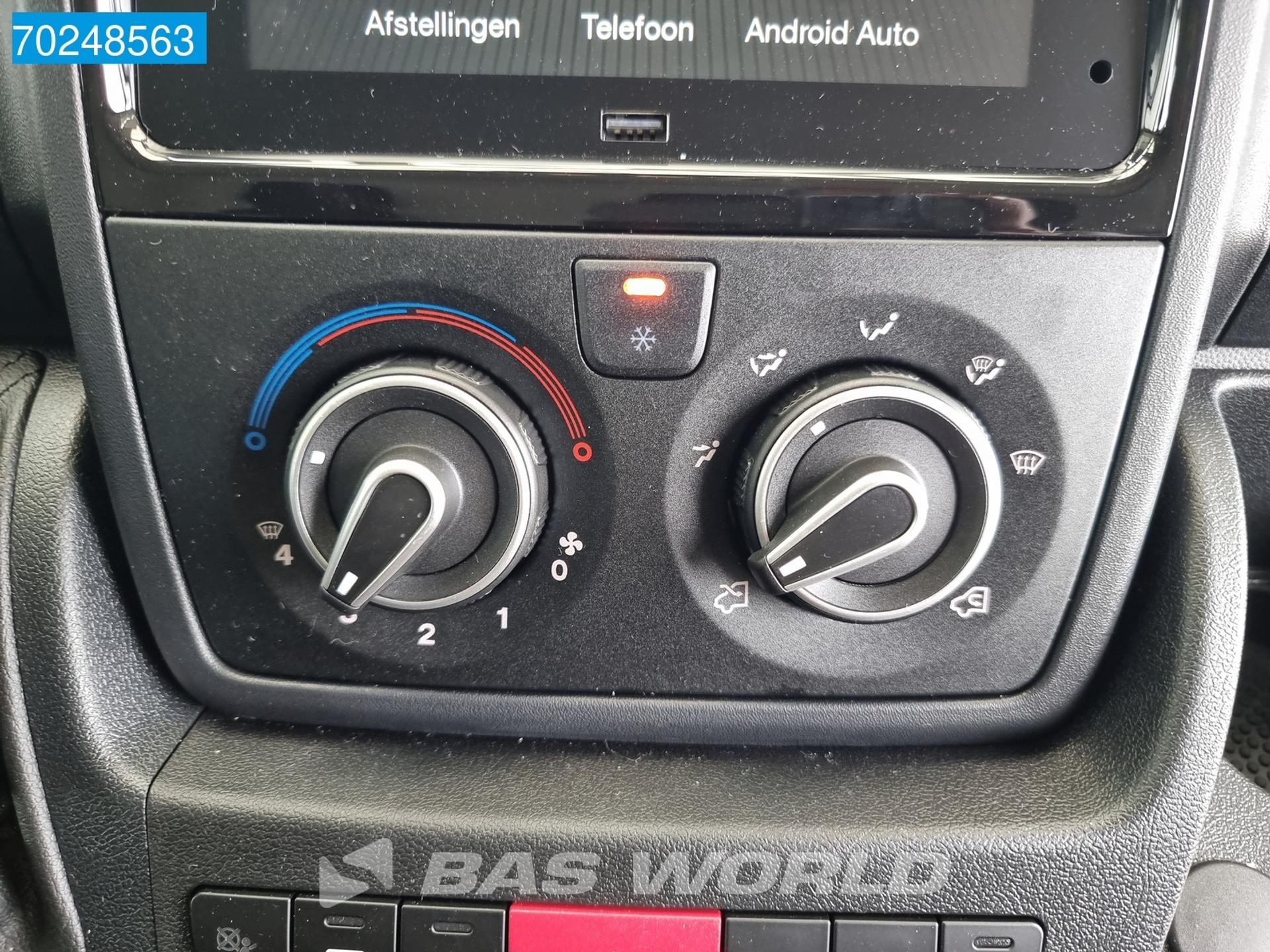 Foto 15 van Opel 140PK L3H2 Airco Cruise Camera CarPlay 13m3 Airco Cruise control