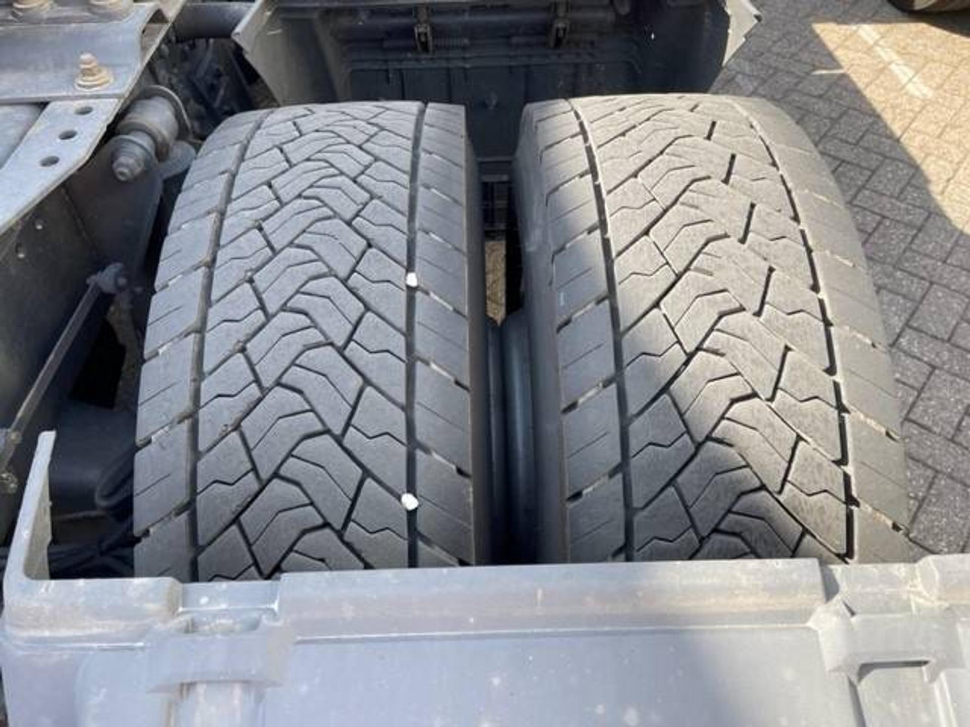 Foto 8 van MAN TGX 18.420 XXL