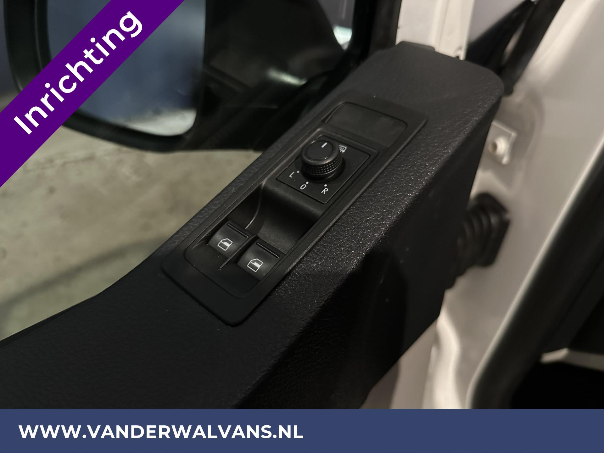 Foto 18 van Volkswagen 2.0 TDI L1H1 inrichting Euro6 Airco | Imperiaal | Trekhaak | Navigatie | Apple Carplay