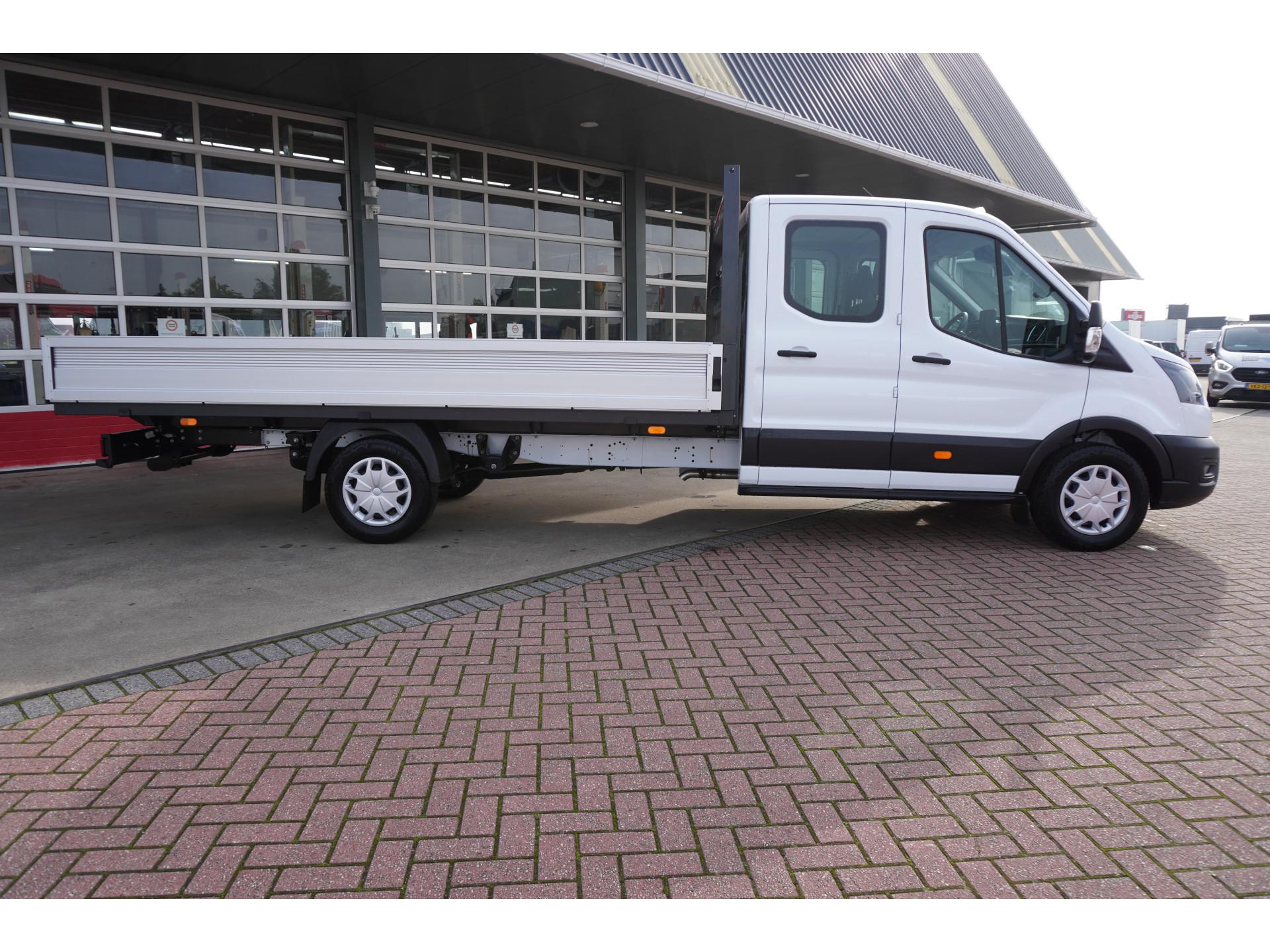 Foto 3 van Ford Transit 350EL 2.0 TDCI 130PK L5H1 DC Trend RWD 7 Pers