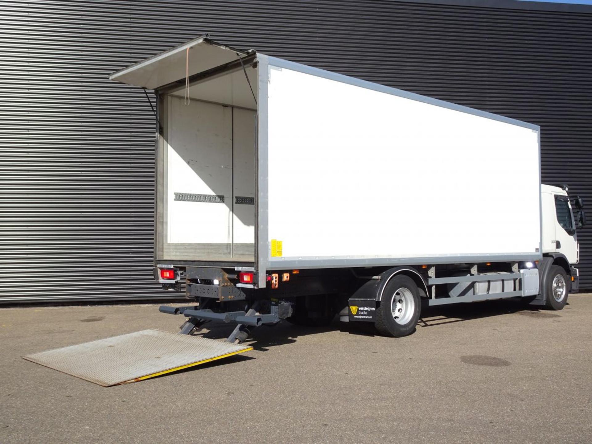 Foto 5 van Volvo FE 320 EURO 6 / BOX - SIDE DOORS / ISOLATED / LIFT