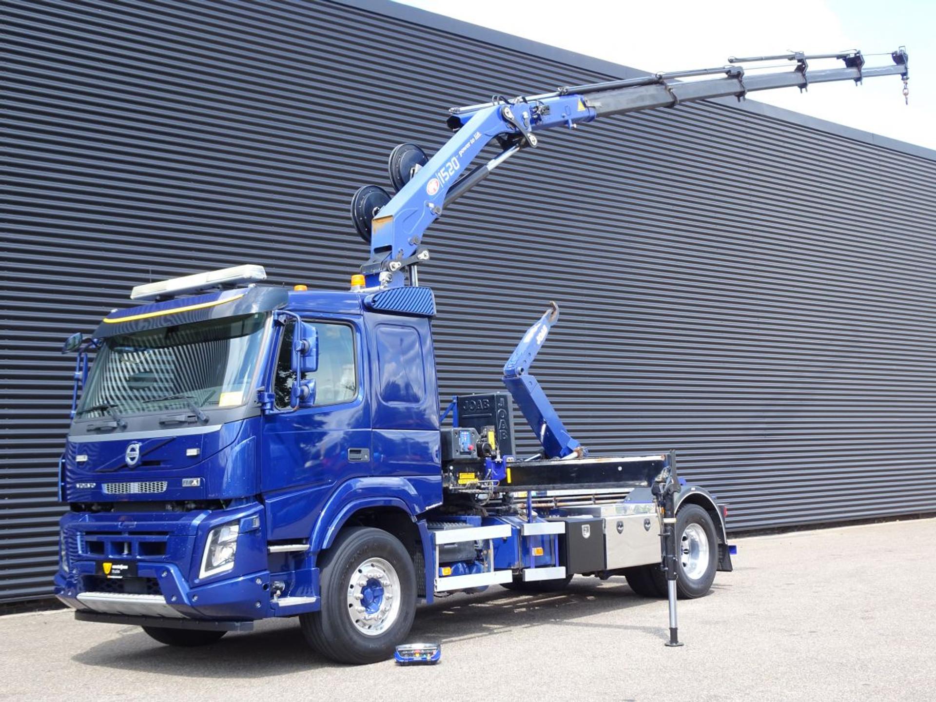 Foto 1 van Volvo FMX340 / EURO 6 / 4x2 / CRANE - KRAN + HOOKLIFT
