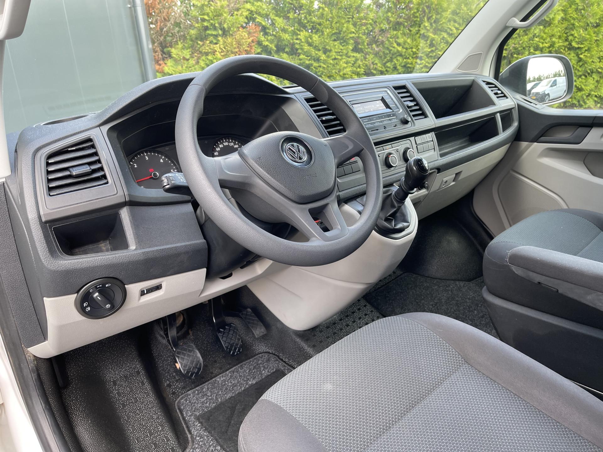 Foto 5 van Volkswagen 2.0 TDI 150 PK 4-MOTION / L2H2 / AIRCO / CRUISE / STANDKACHEL / STOELVERWARMING