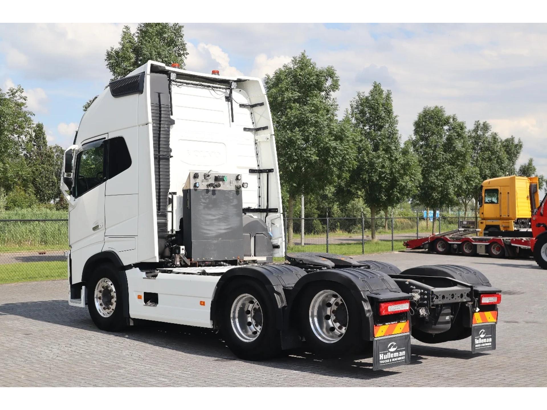 Foto 5 van Volvo FH 16.750 FH750 6X2 RETARDER HYDRAULICS 255.000 KM