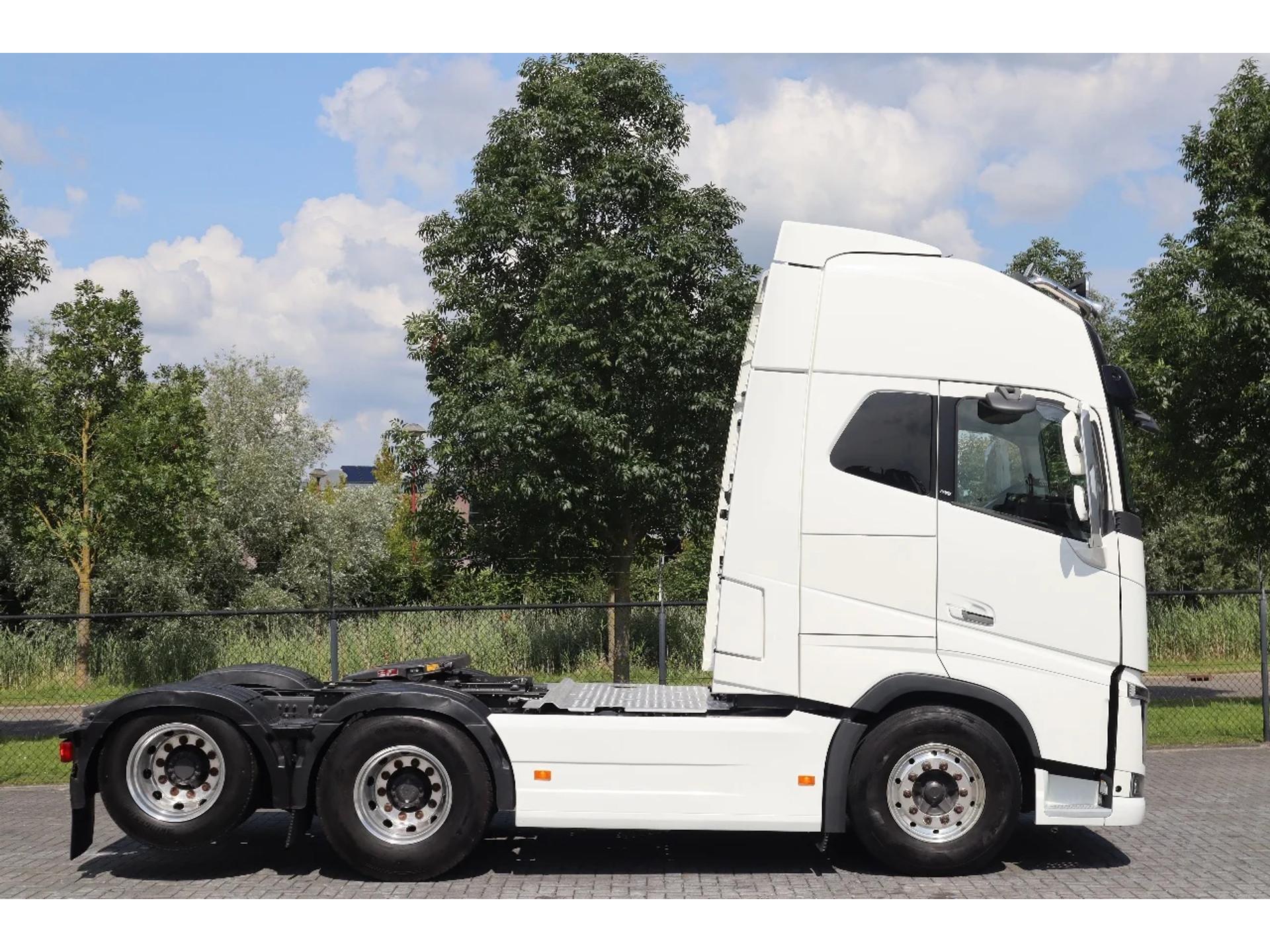 Foto 6 van Volvo FH 16.750 FH750 6X2 RETARDER HYDRAULICS 255.000 KM