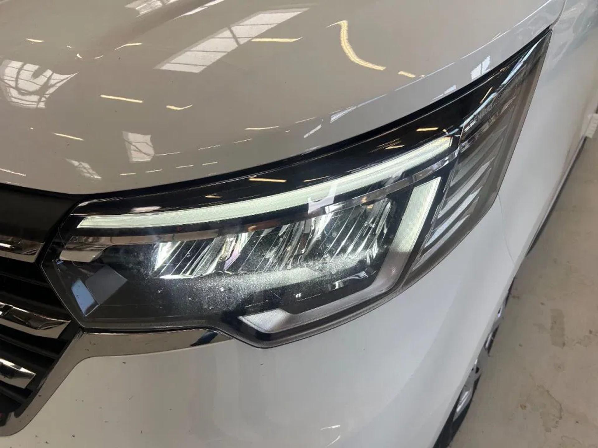 Foto 9 van Renault 2.0DCI 130 L2H1 Dubbelcabine Airco Cruisecontrol Nieuw