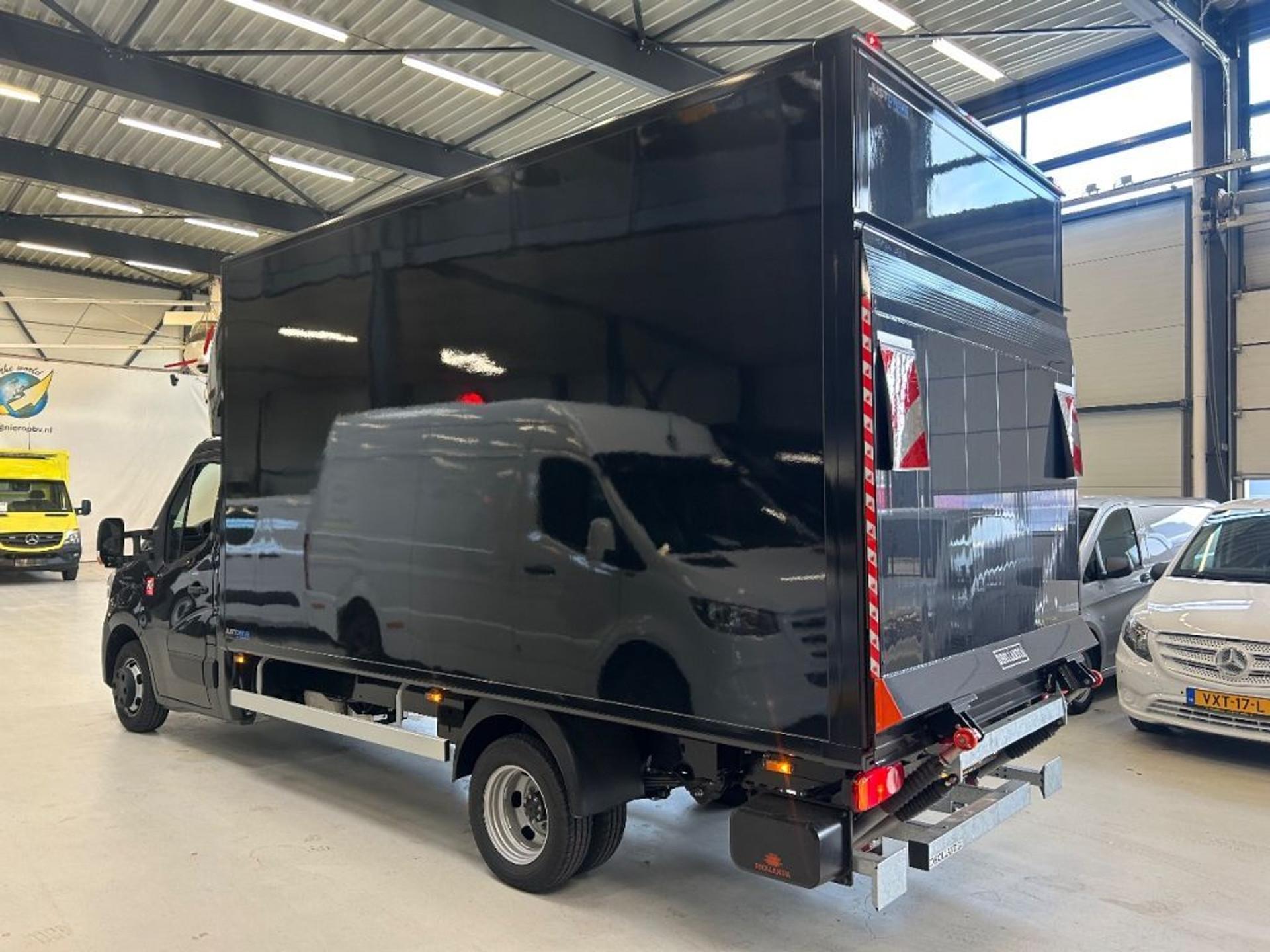 Foto 5 van Renault Master T35 2.3DCI 165PK Bakwagen Laadklep Zijdeur Airco Navi Cruisecontrol Nieuw