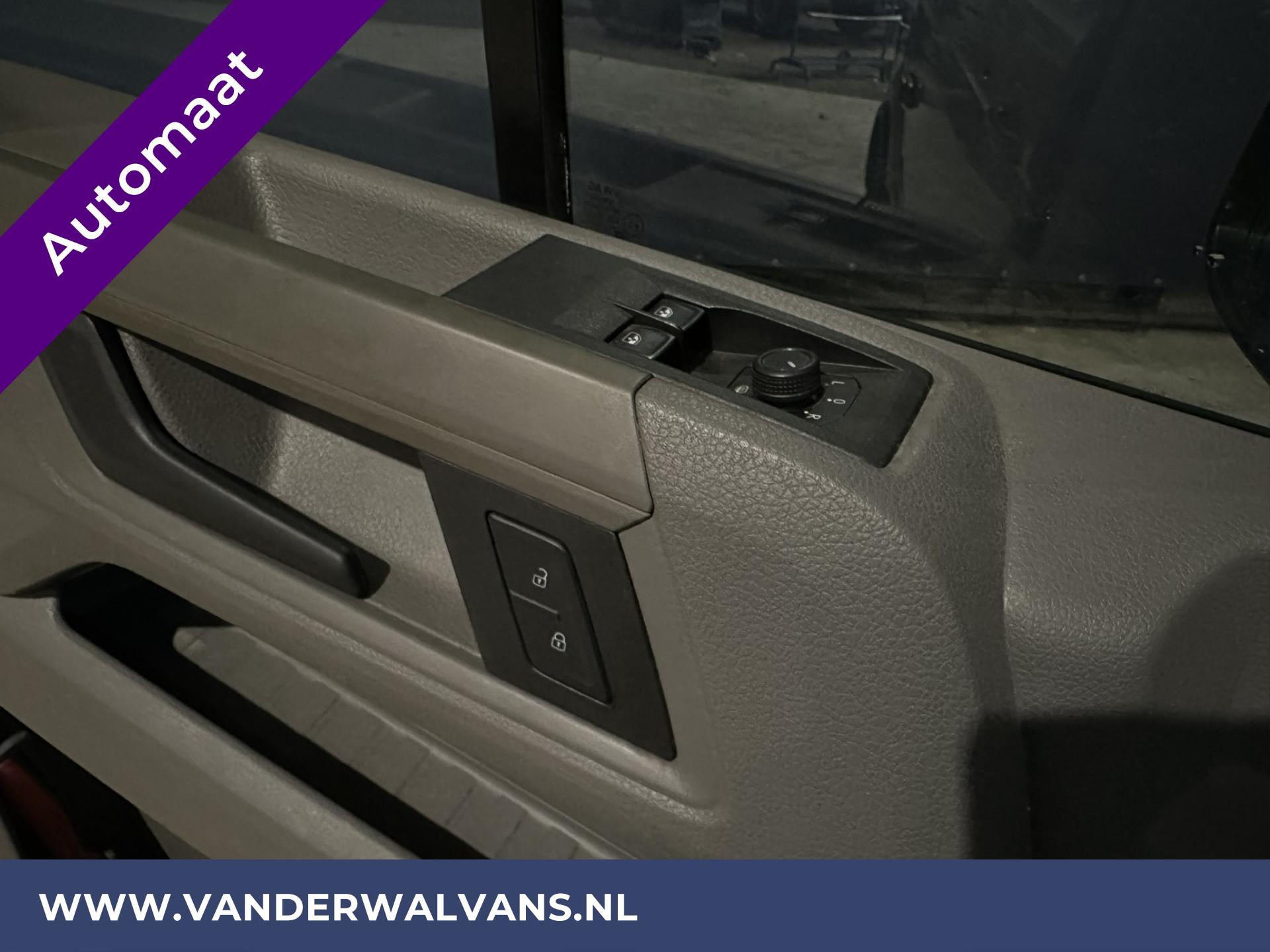 Foto 23 van Volkswagen Crafter 50 2.0TDI 177pk DSG Automaat Dubbel Lucht 3500kg Trekhaak L3H3 (oude L2H2) Euro6