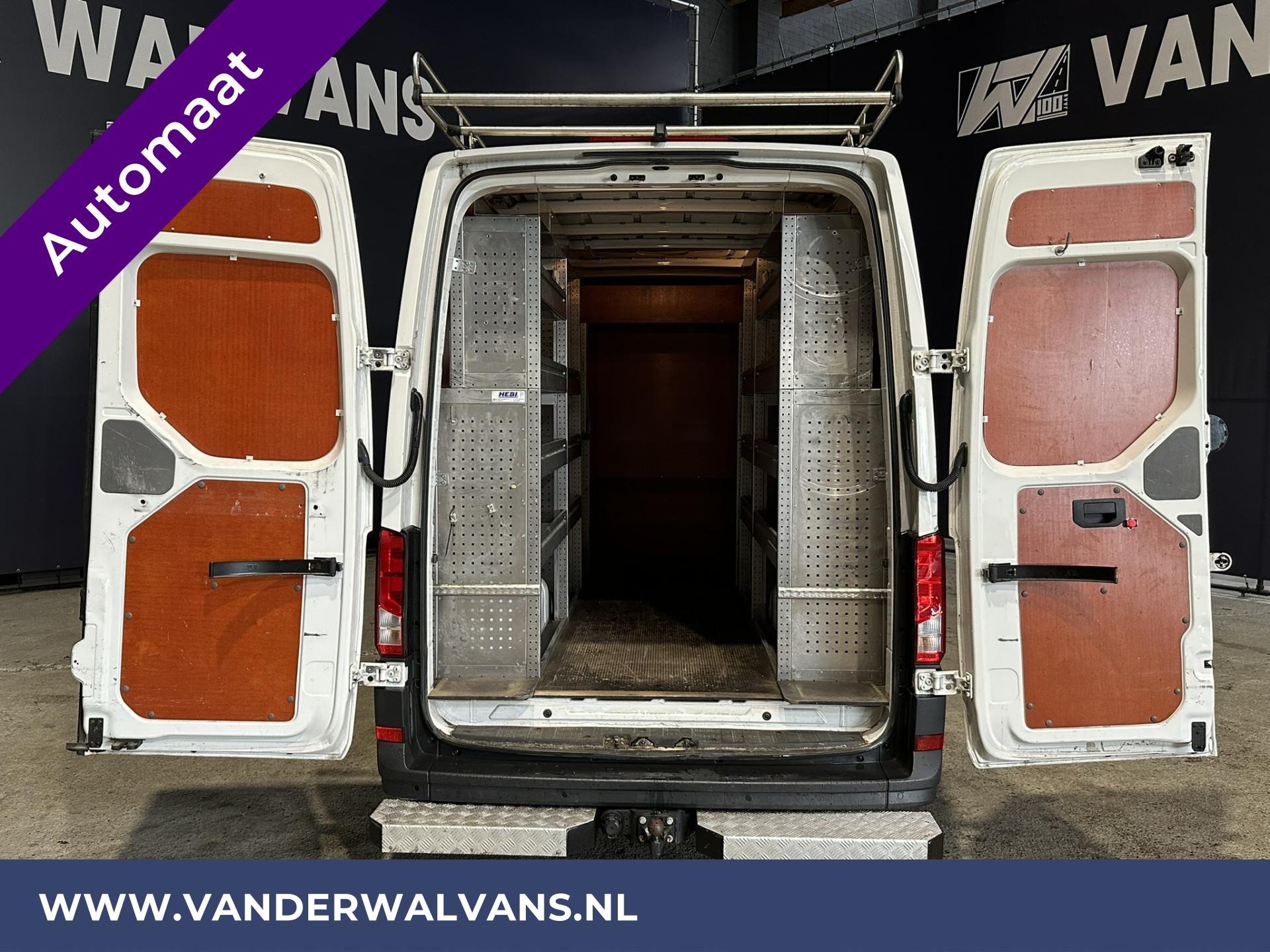 Foto 3 van Volkswagen Crafter 50 2.0TDI 177pk DSG Automaat Dubbel Lucht 3500kg Trekhaak L3H3 (oude L2H2) Euro6