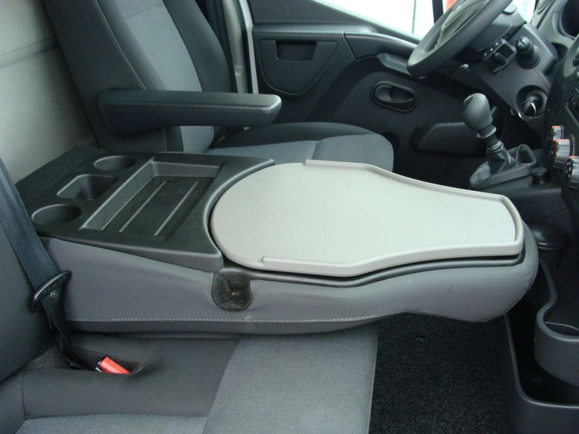 Foto 14 van Humbaur RENAULT MASTER FLEXBOX 130.35  EL - EURO 6 - VJS-63-X