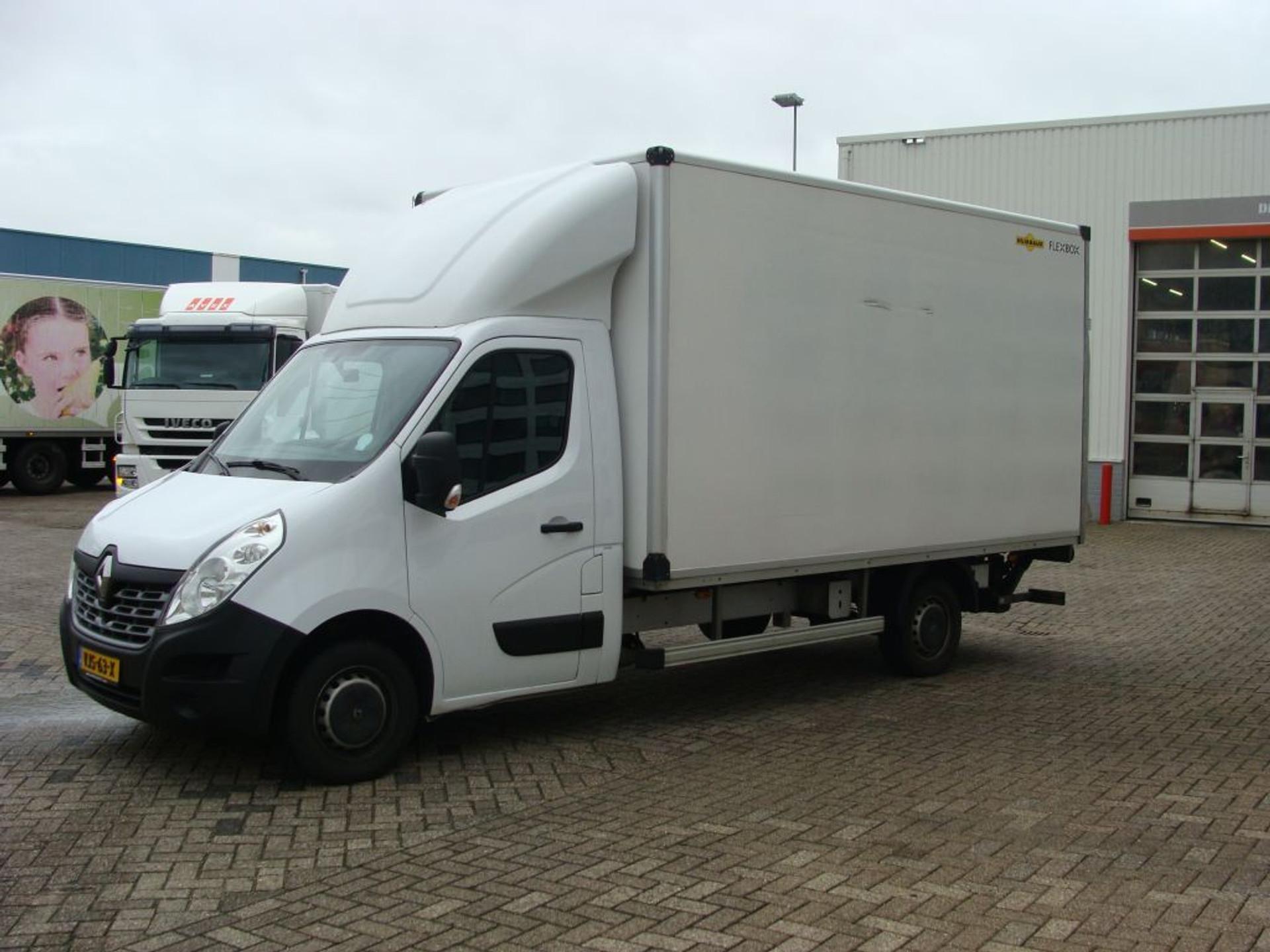 Foto 4 van Humbaur RENAULT MASTER FLEXBOX 130.35  EL - EURO 6 - VJS-63-X