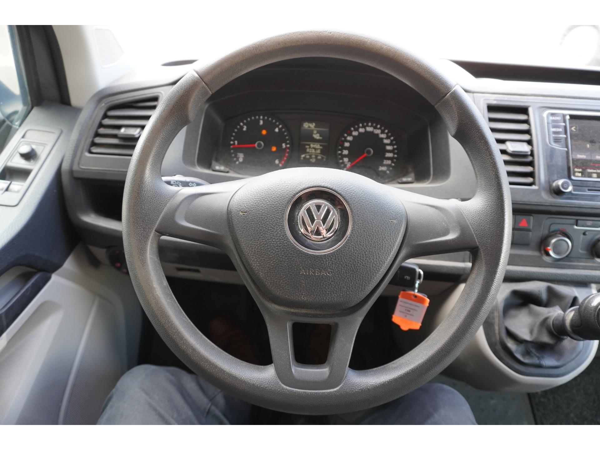 Foto 13 van Volkswagen 2.0 TDI L2H1 102Pk