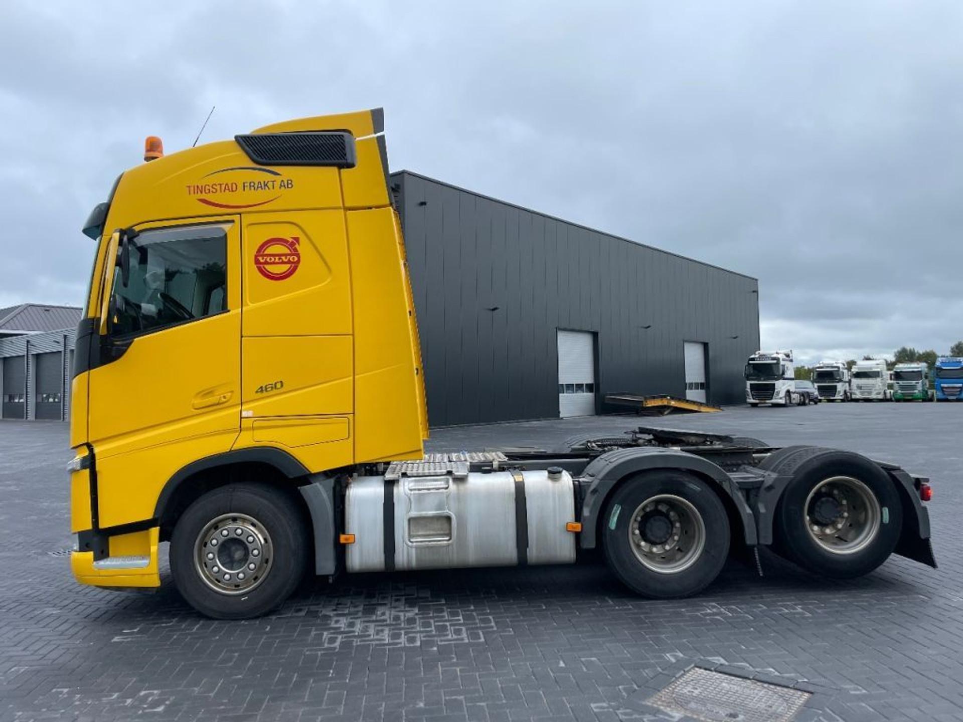 Foto 6 van Volvo FH 13.460 GLOBETROTTER, DOUBLE BOOGIE, LEATHER, 618.000KM