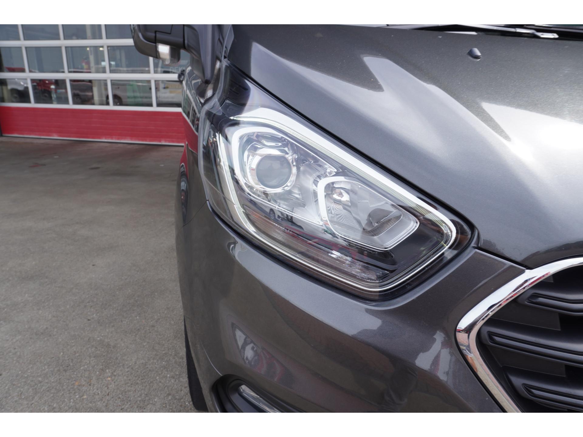 Foto 11 van Ford 300L 2.0 TDCI 130PK L2H1 Limited