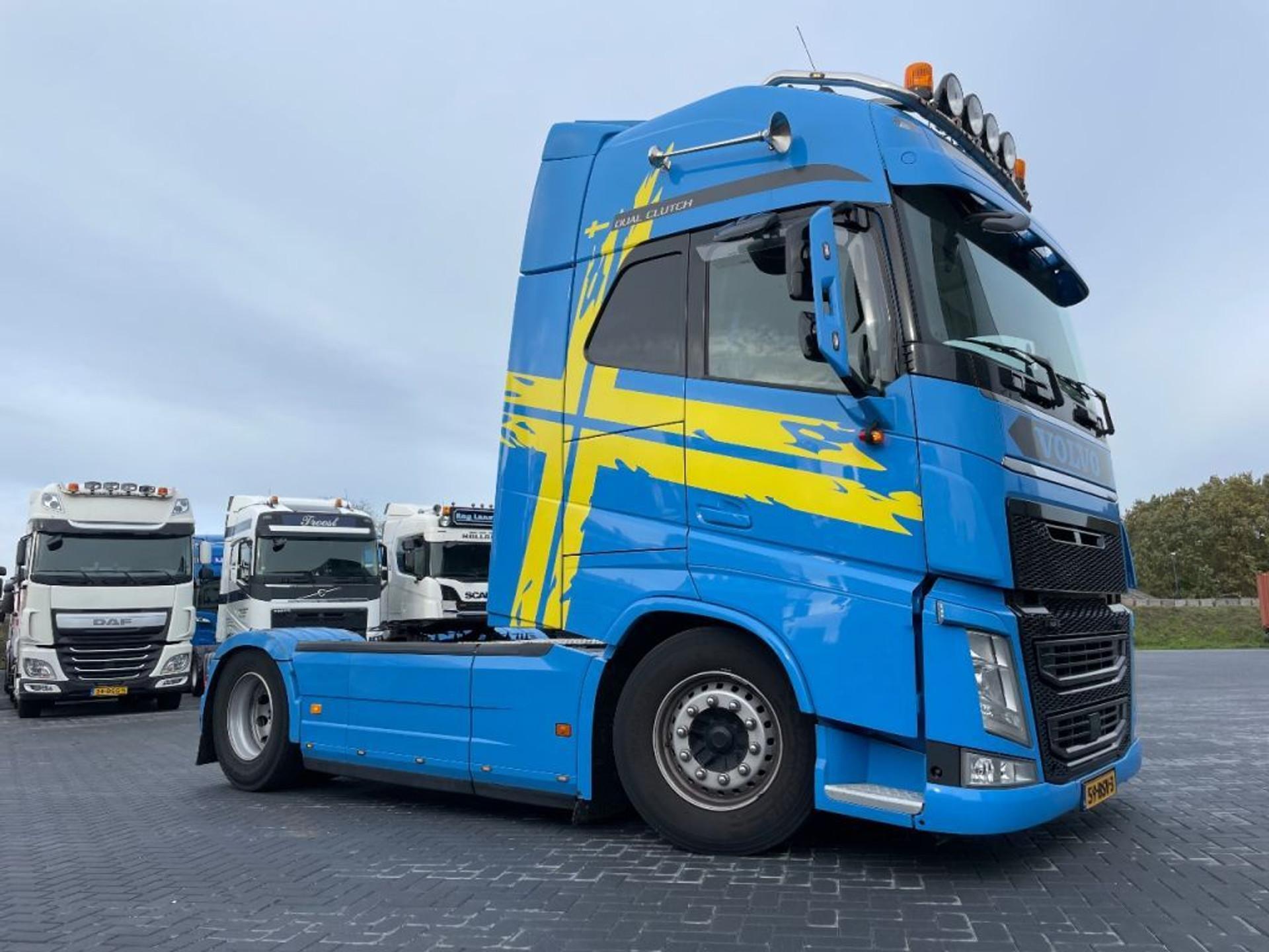 Foto 2 van Volvo FH 540 PERFORMANCE, FULL AIR, DUAL CLUTCH, DYNAMIC STEERING.