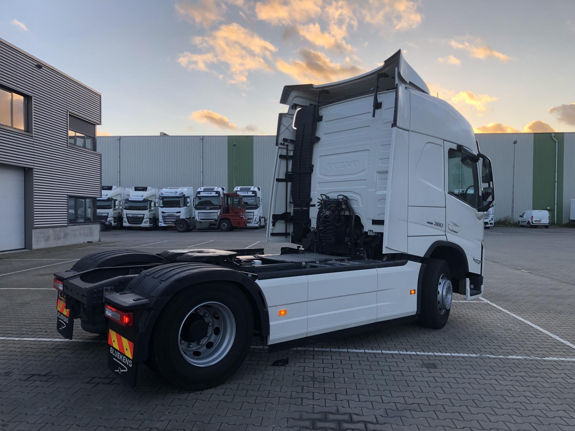 Foto 2 van Volvo FM 380 Globetrotter