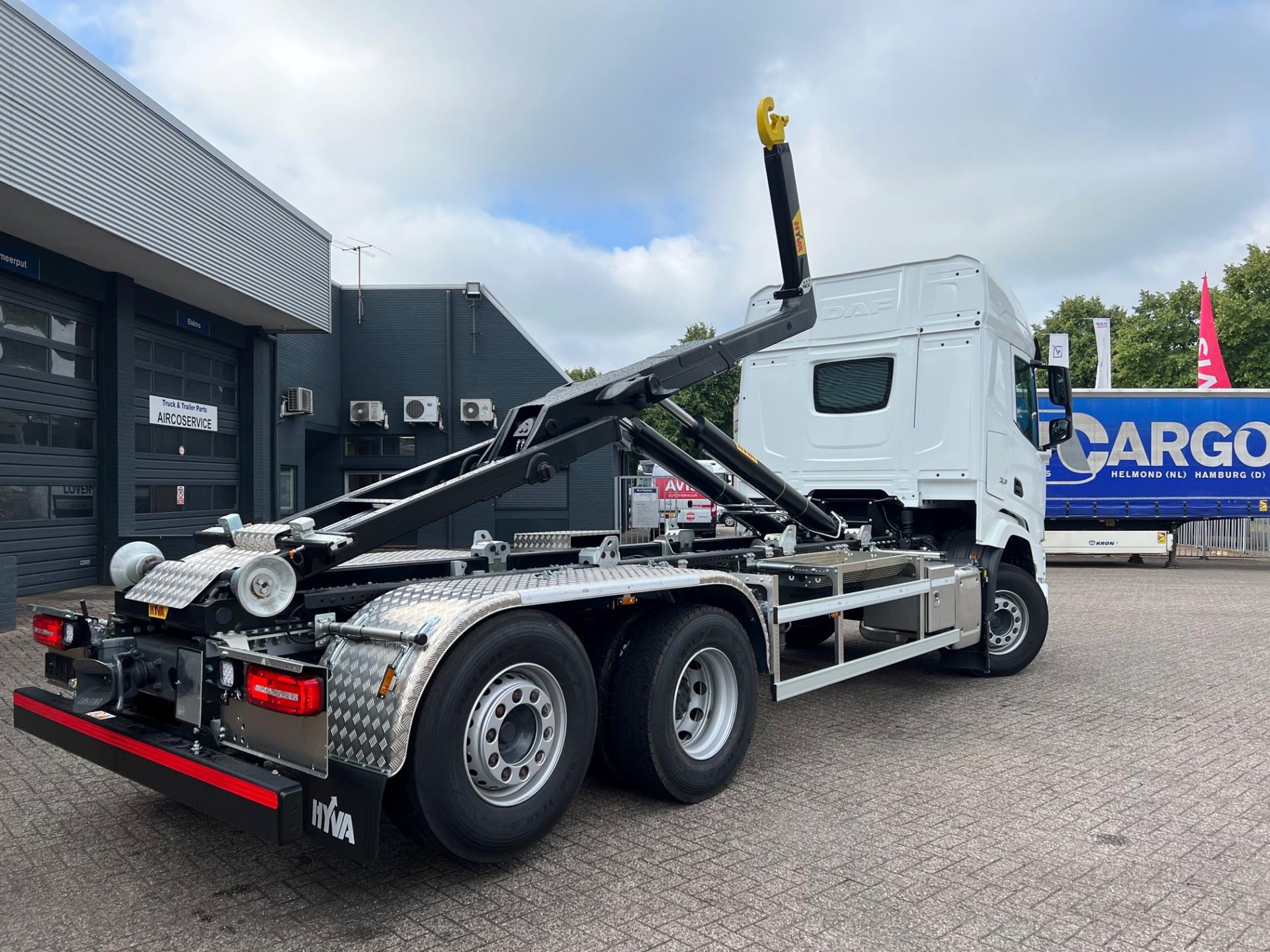 Foto 3 van DAF XF 480 FAN HYVA T22-60-S HAAKARM