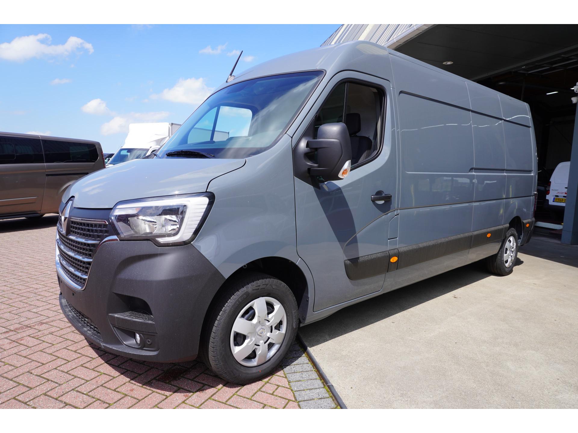 Foto 9 van Renault T35 2.3 dCi 180PK L3H2 Energy Comfort