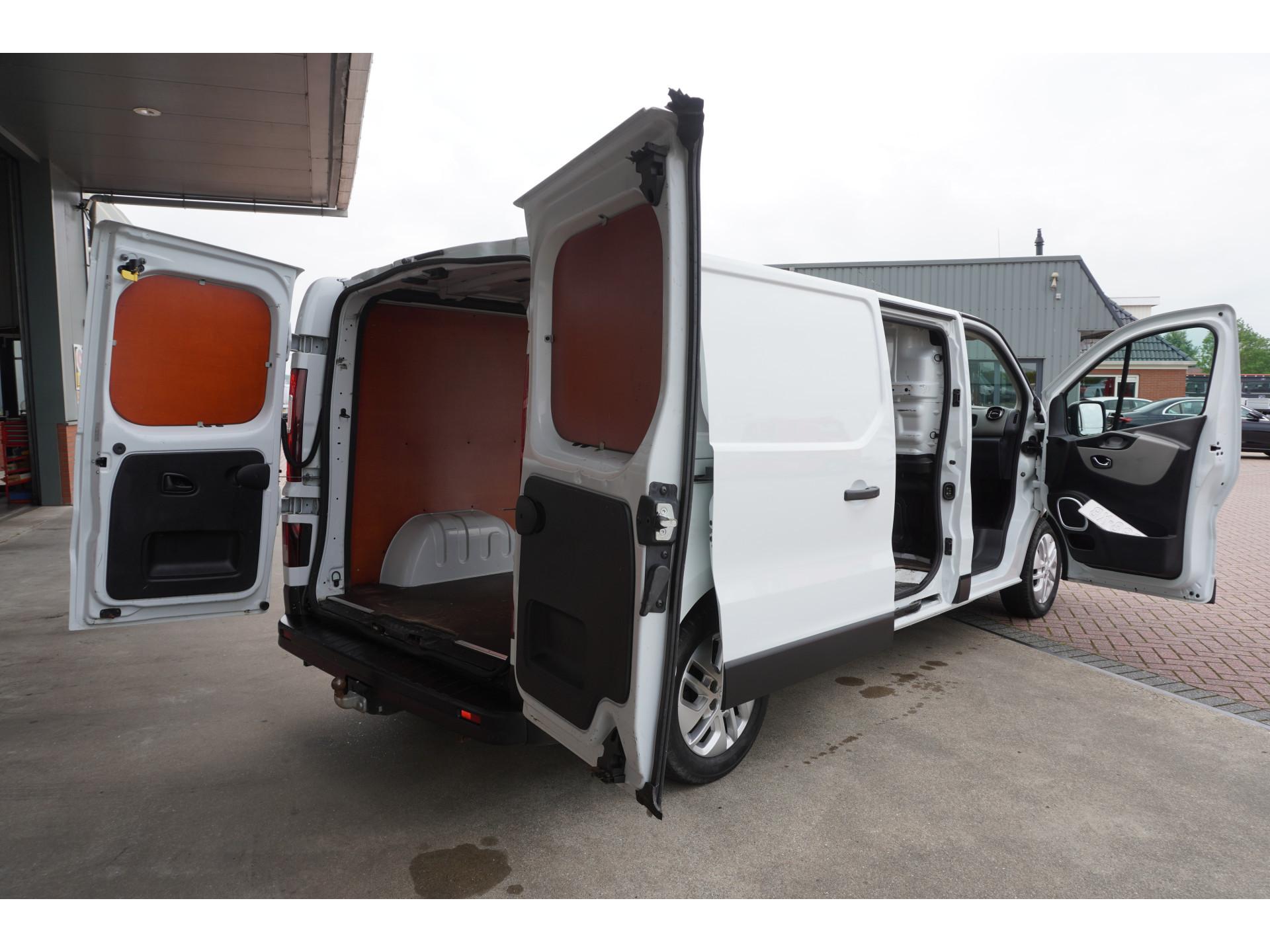 Foto 5 van Renault dCi 122PK T29 L2H1 Luxe