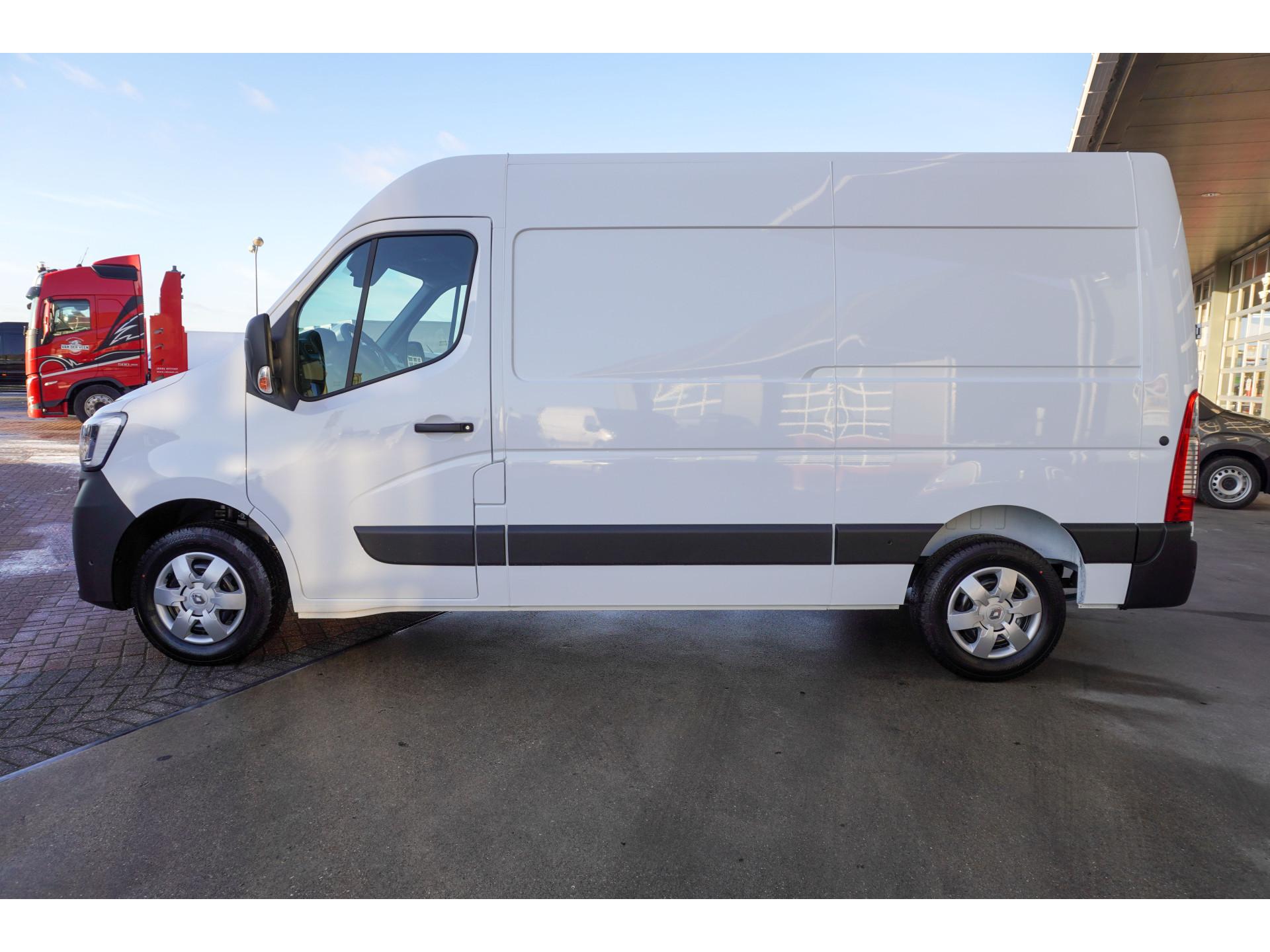 Foto 8 van Renault T35 2.3 dCi 180PK L2H2 Energy Work Edition