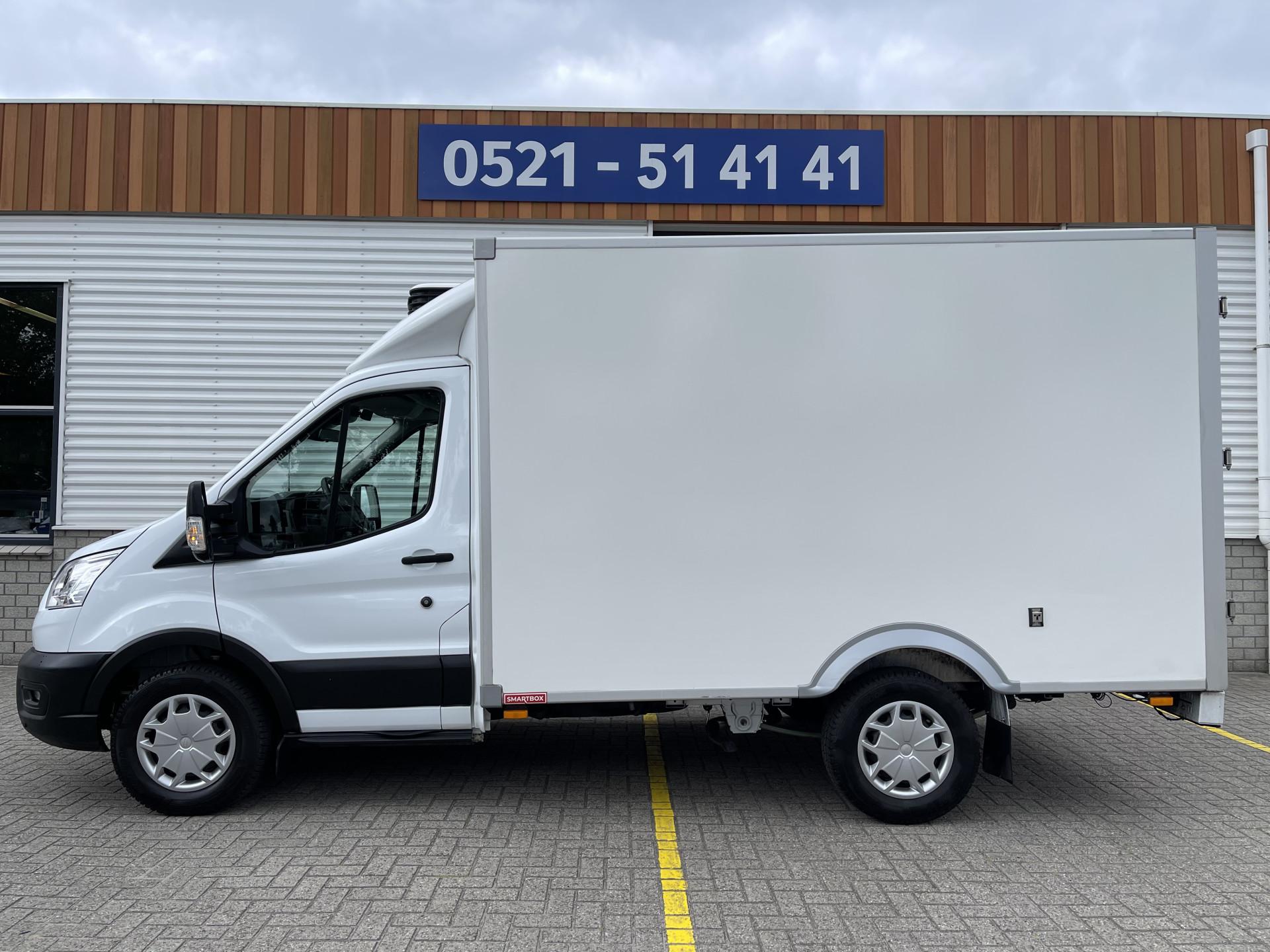 Foto 1 van Ford Transit 2.0 TDCI 130pk automaat / smartbox bakwagen met Carrier 0 graden celsius koeling !