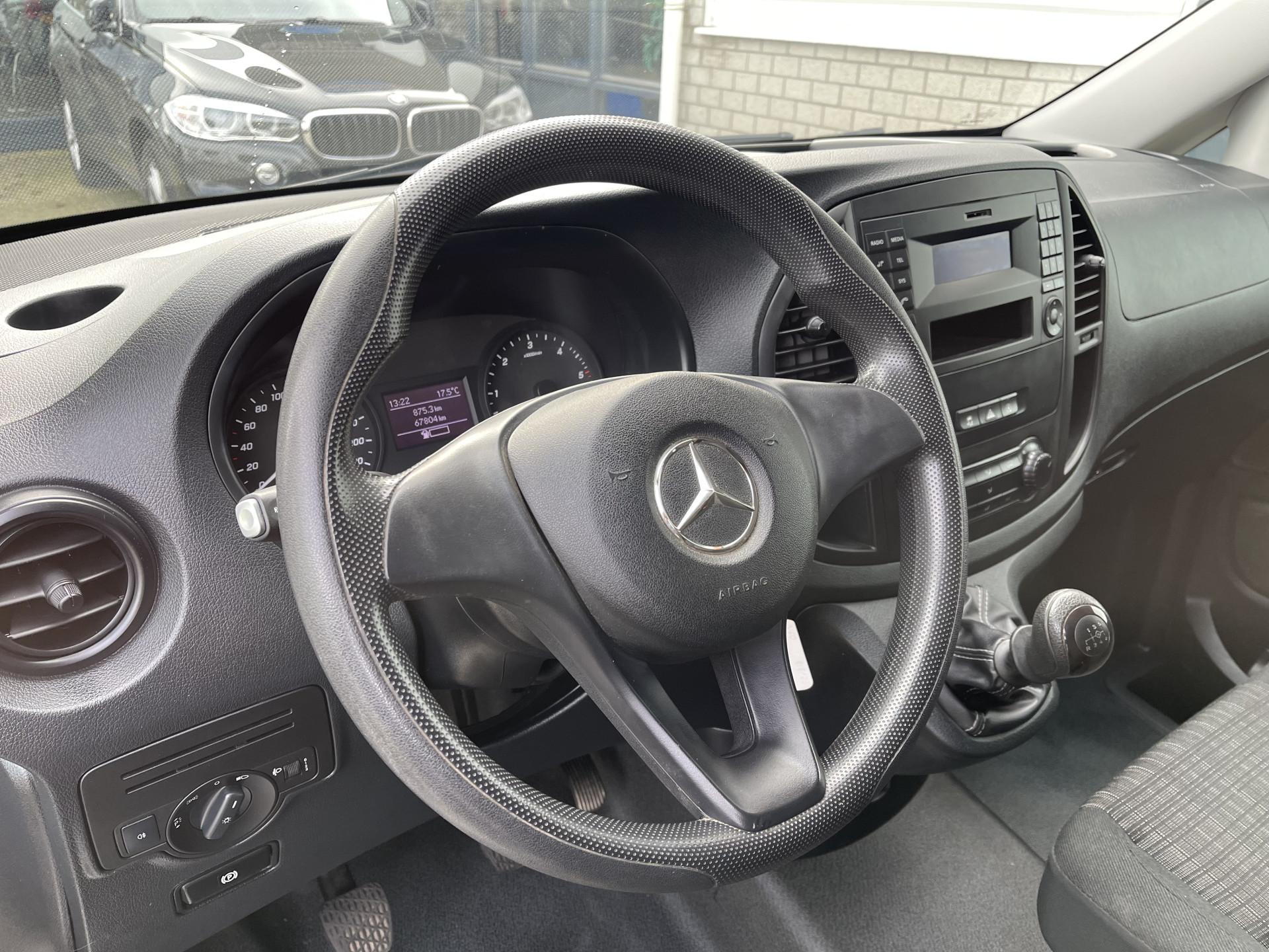 Foto 19 van Mercedes-Benz Vito 114 CDI Lang L2H1 handgeschakeld / rijklaar € 25.450 ex btw