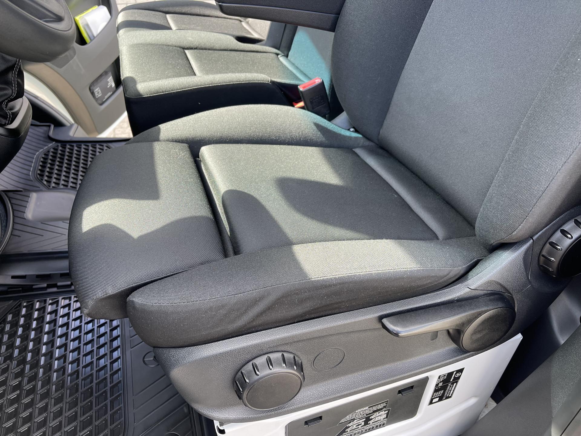 Foto 22 van Mercedes-Benz Sprinter 317 1.9 CDI 170pk L2H2 / rijklaar € 39.950 ex btw / lease vanaf € 816