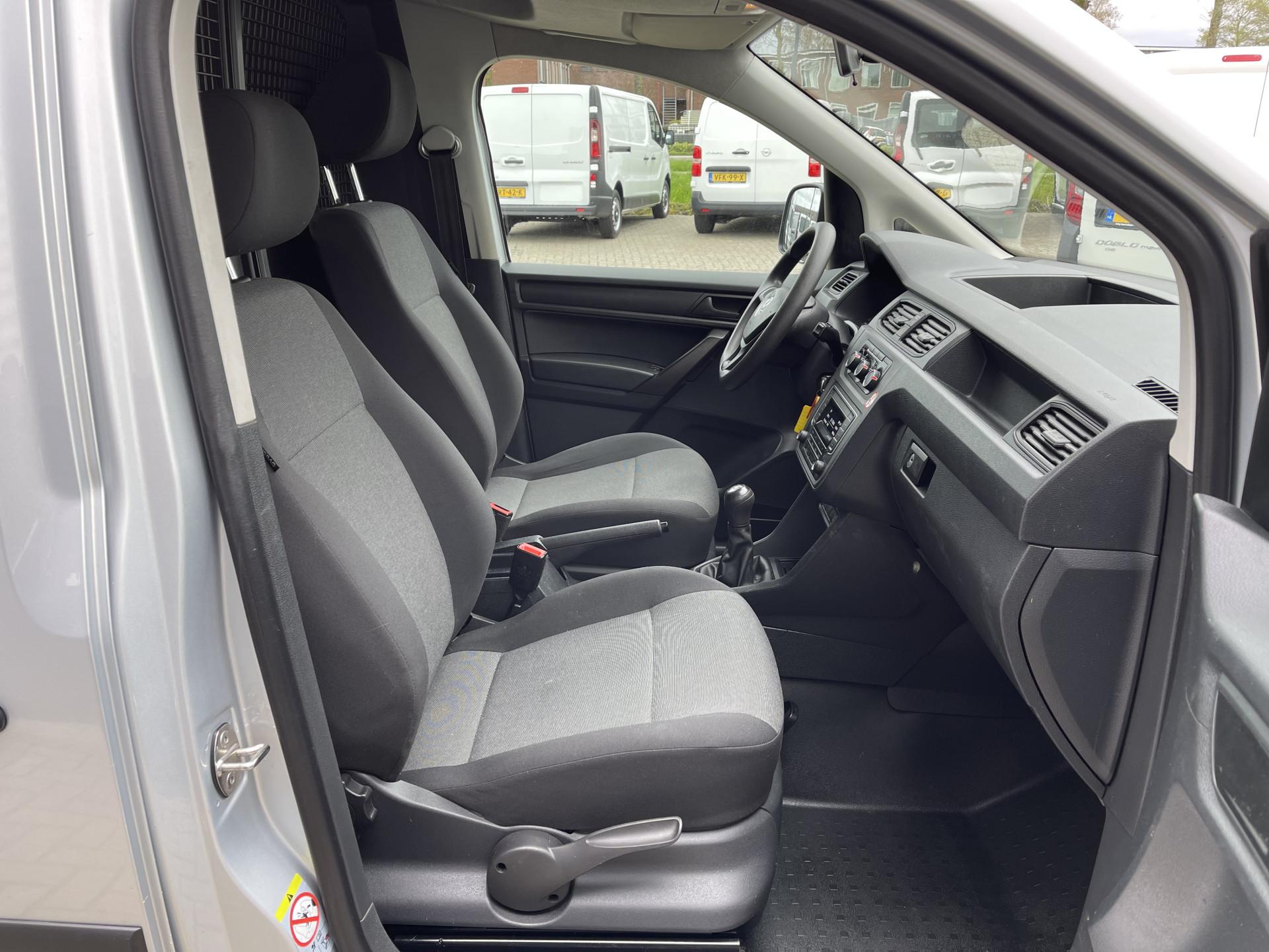 Foto 14 van Volkswagen Caddy 2.0 TDI L1H1 BMT Economy Business / rijklaar € 17.950 ex btw