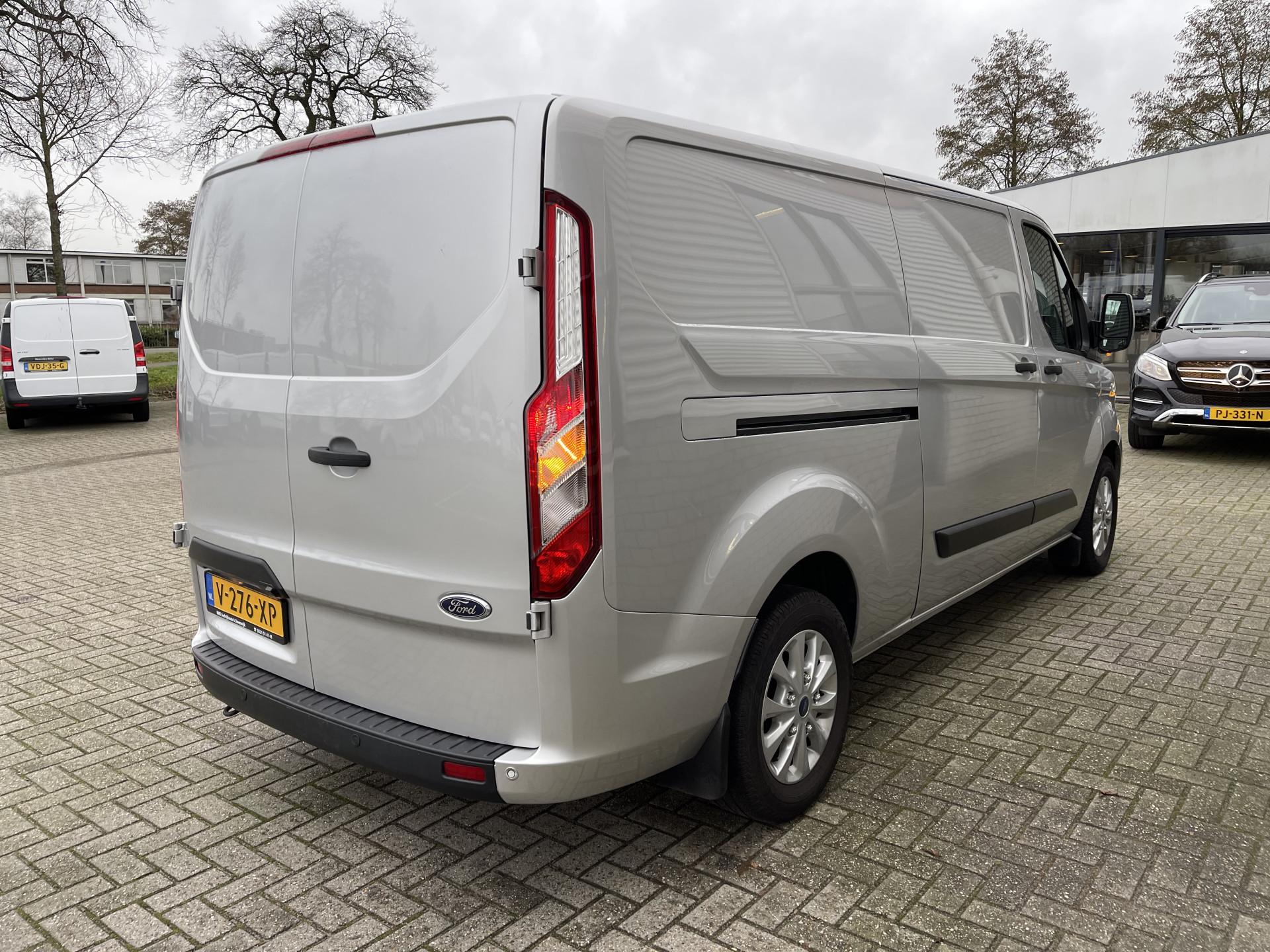 Foto 9 van Ford Transit Custom 320 2.0 TDCI 130pk automaat L2H1 Trend / rijklaar € 18.950 ex btw