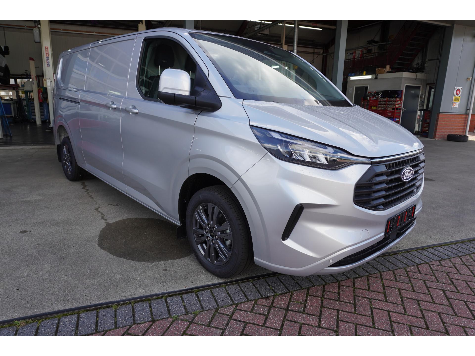 Foto 2 van Ford 320L 2.0 TDCI 170PK L2H1 Limited Automaat