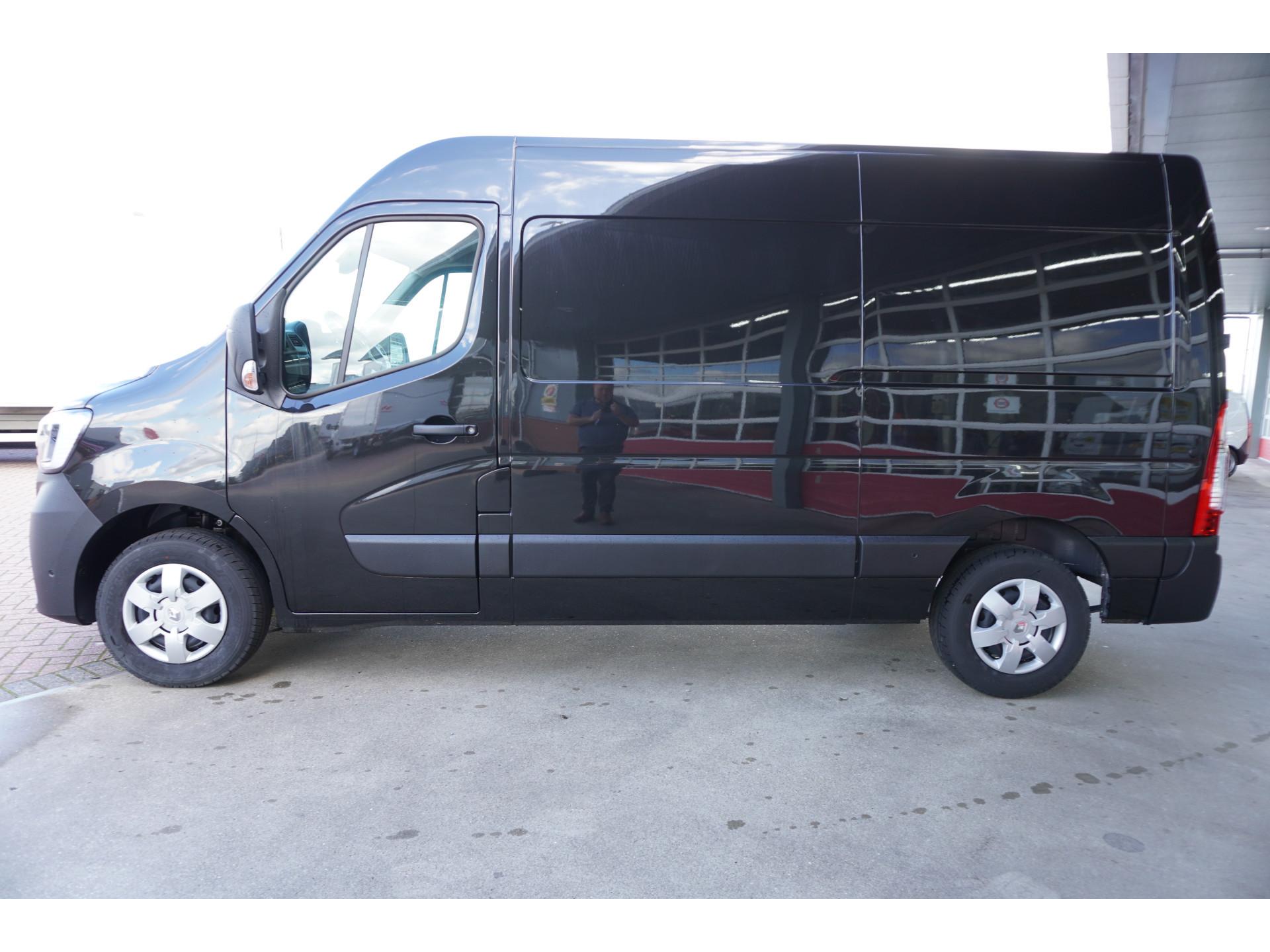 Foto 8 van Renault T35 2.3 dCi 150PK L2H2 Energy Work Edition