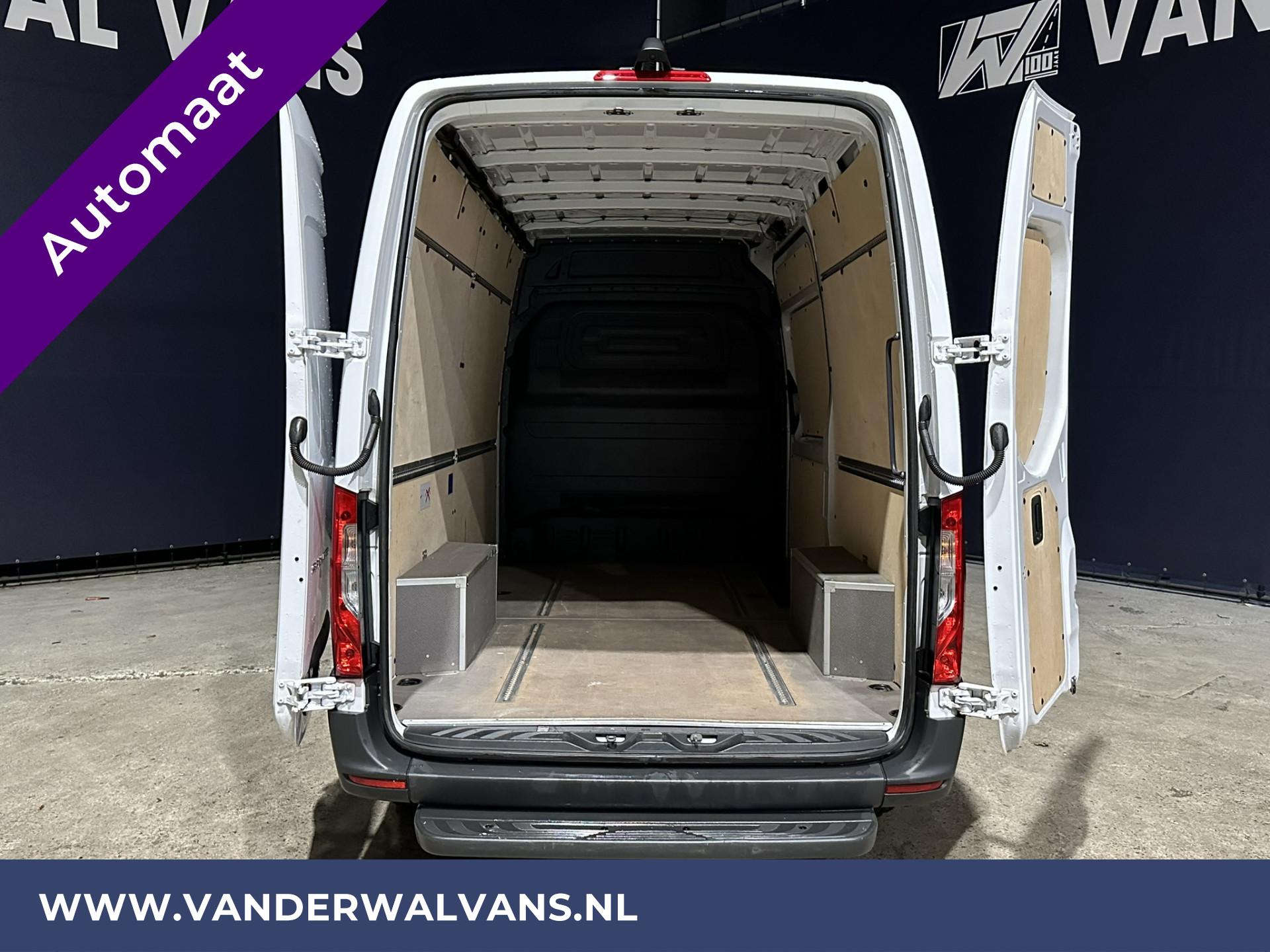 Foto 2 van Mercedes-Benz Sprinter 317 CDI 170pk 9G-Tronic Automaat L2H2 Euro6 Airco Camera | Apple Carplay
