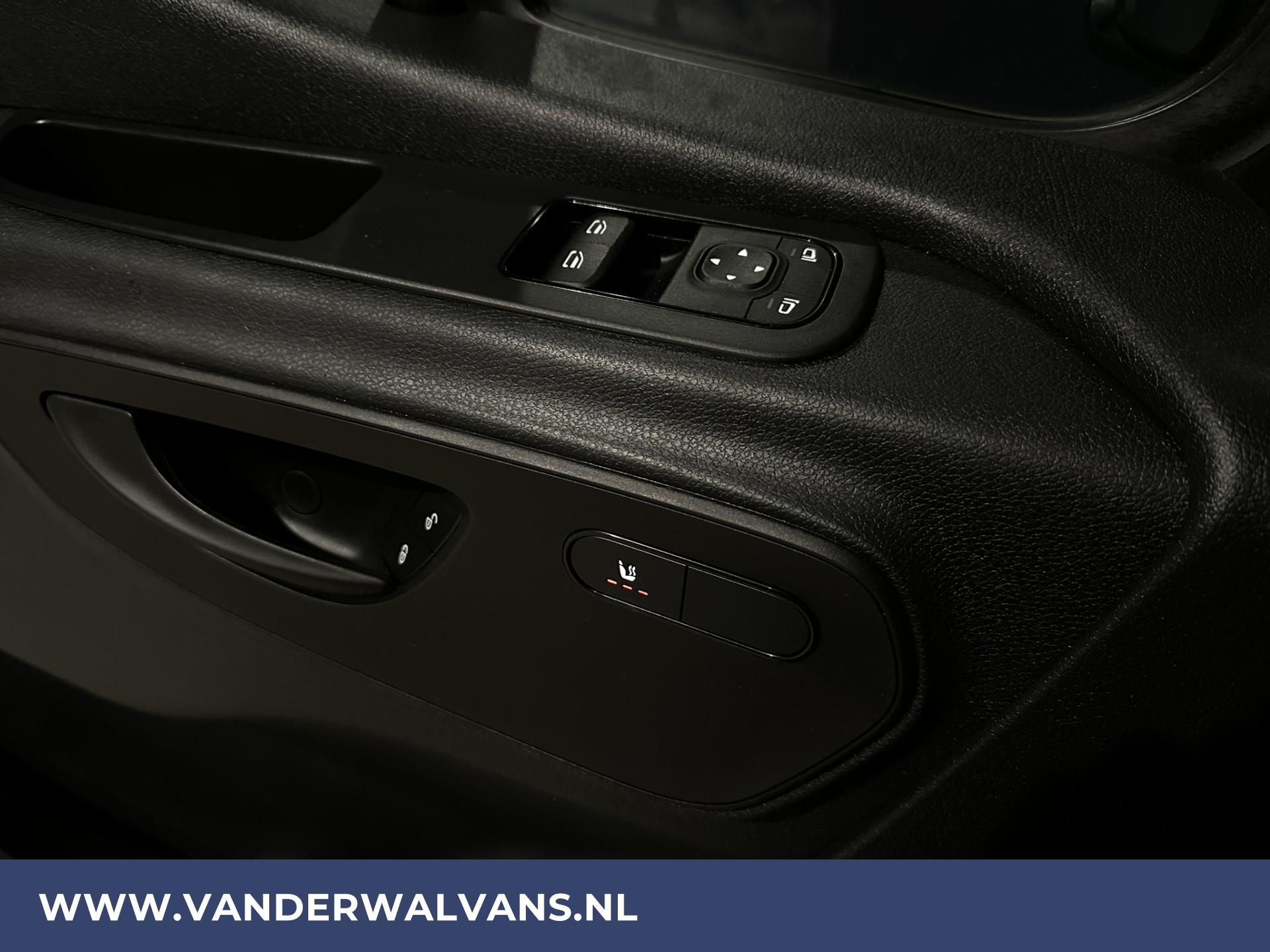 Foto 20 van Mercedes-Benz 317 CDI 170pk L3H2 Euro6 Airco | Camera | Chauffeursstoel | Stoelverwarming, MBUX