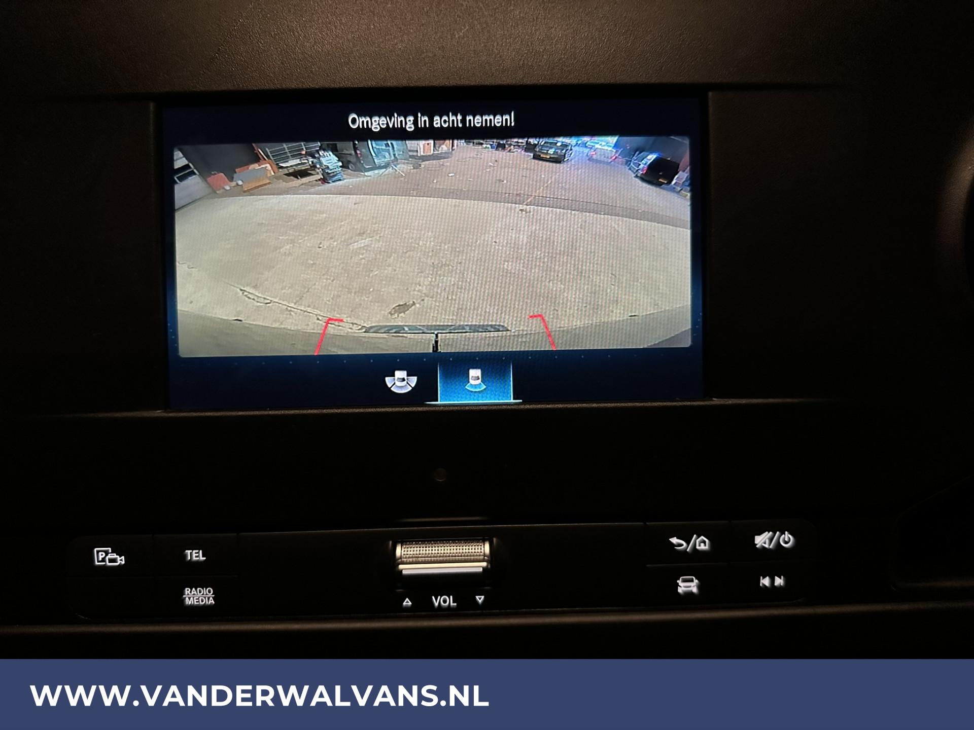 Foto 3 van Mercedes-Benz 317 CDI 170pk L3H2 Euro6 Airco | Camera | Chauffeursstoel | Stoelverwarming, MBUX
