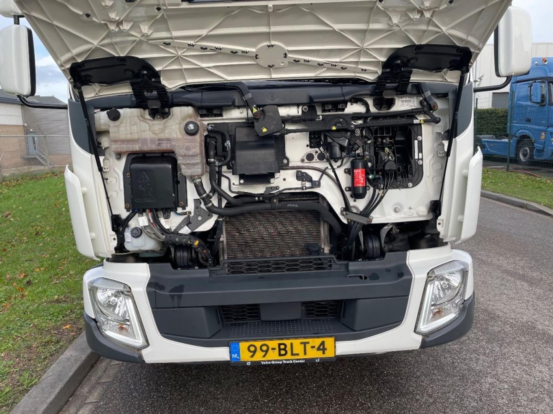 Foto 17 van Volvo FL verhuiswagen 2019 only 133.000 km