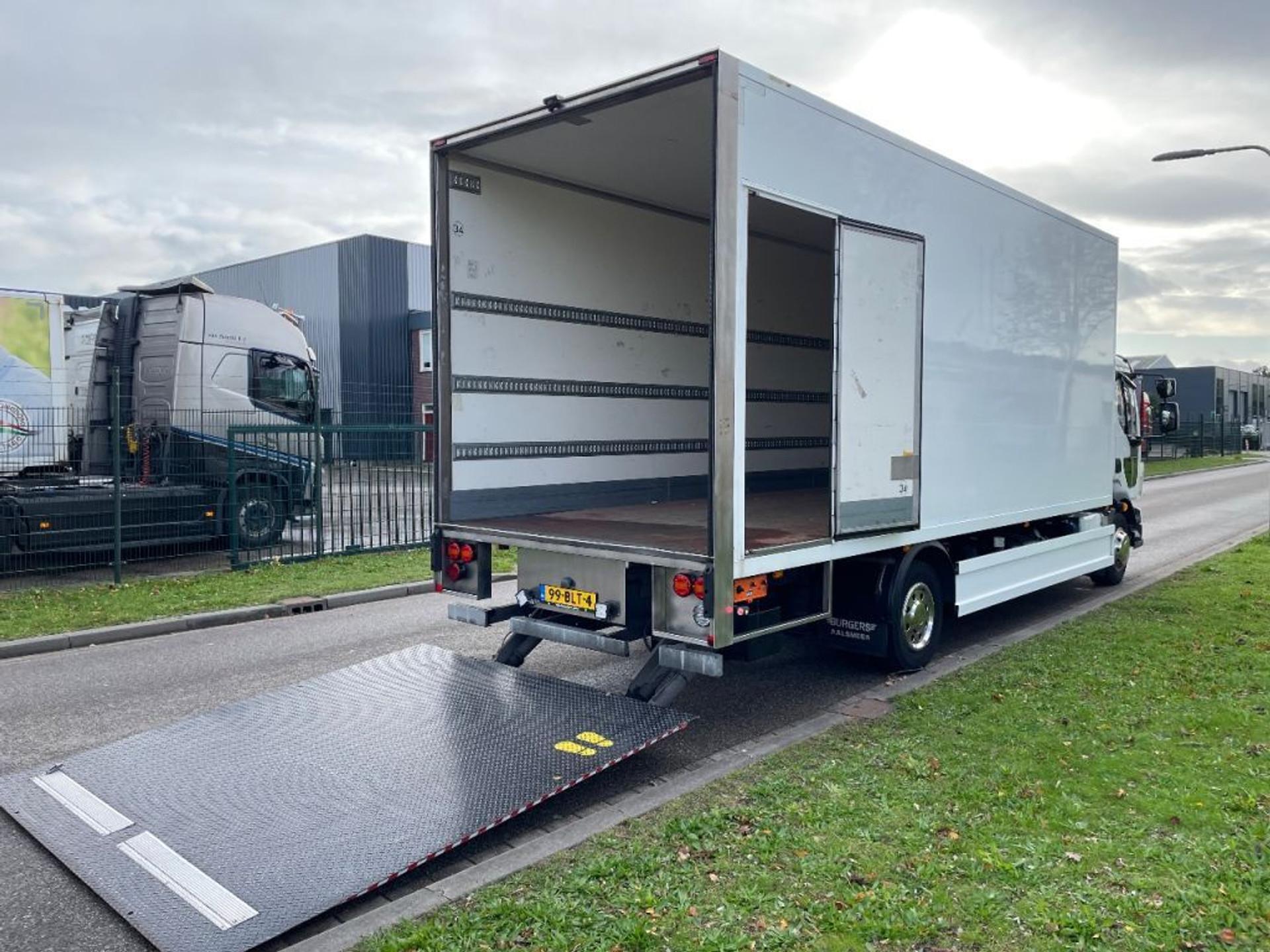 Foto 6 van Volvo FL verhuiswagen 2019 only 133.000 km