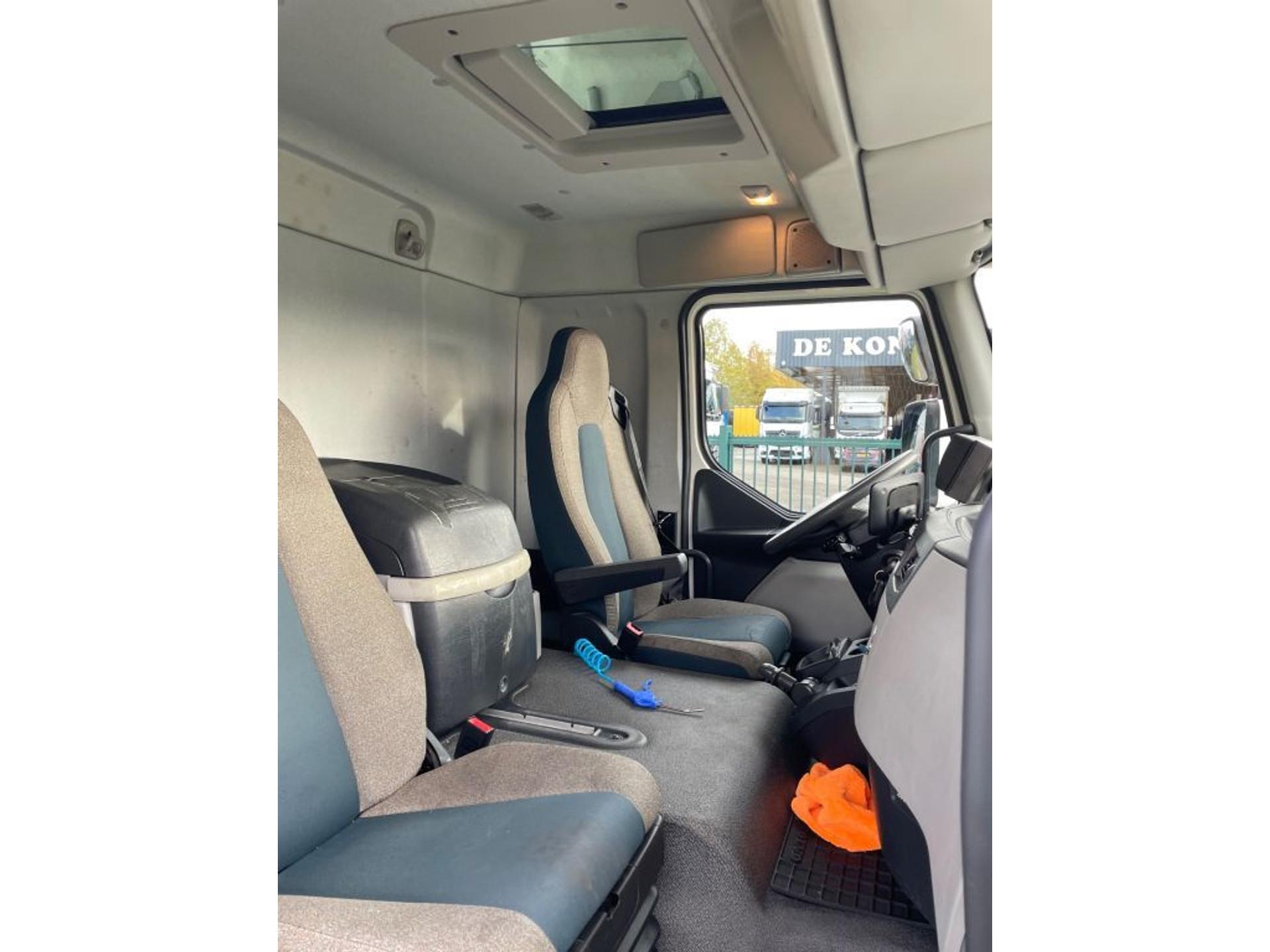 Foto 7 van Volvo FL verhuiswagen 2019 only 133.000 km