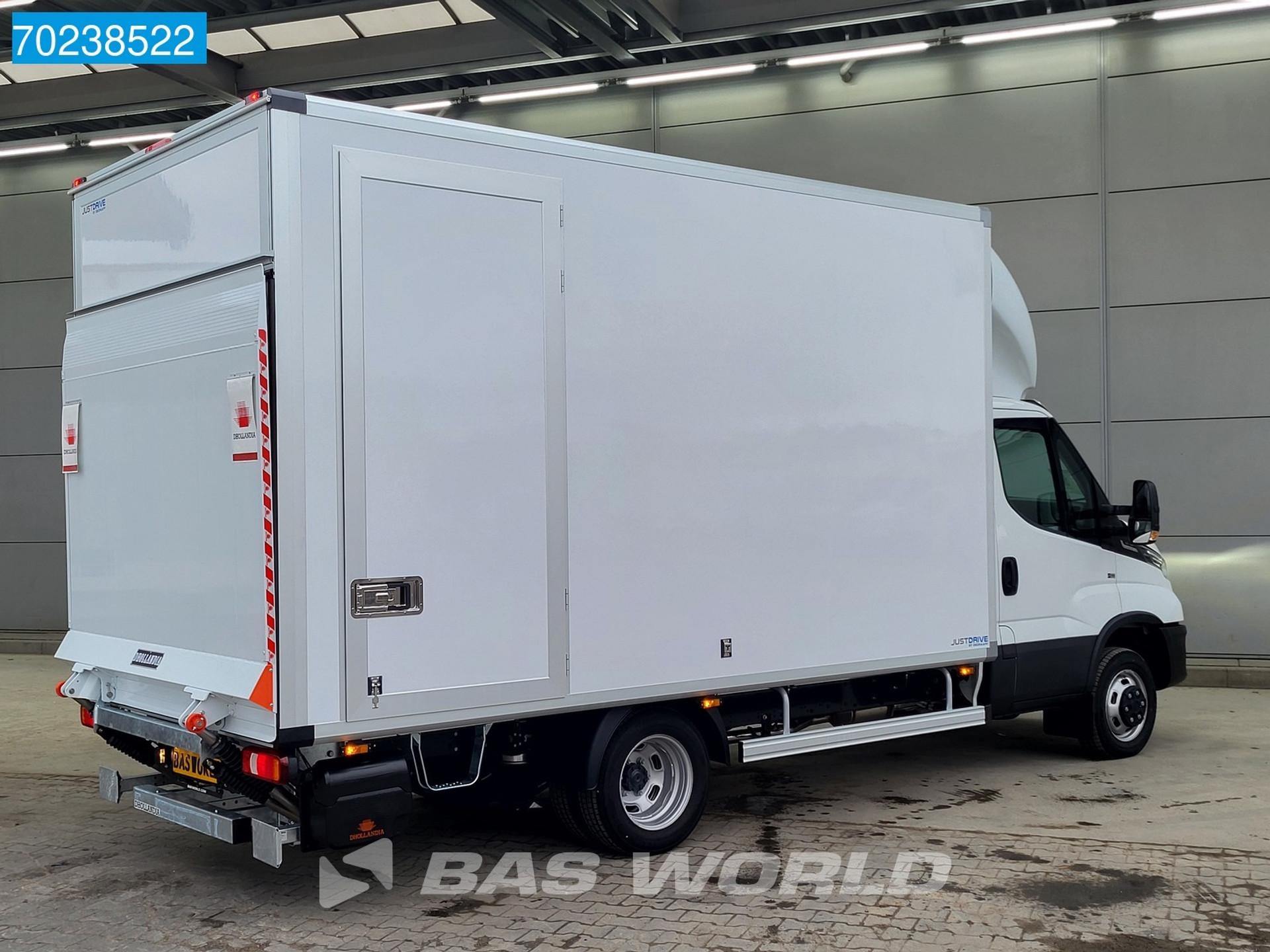 Foto 7 van Iveco 40C18 Automaat Laadklep Bakwagen Luchtvering Navi ACC Meubelbak Koffer Gesloten laadbak 20m3 Airco